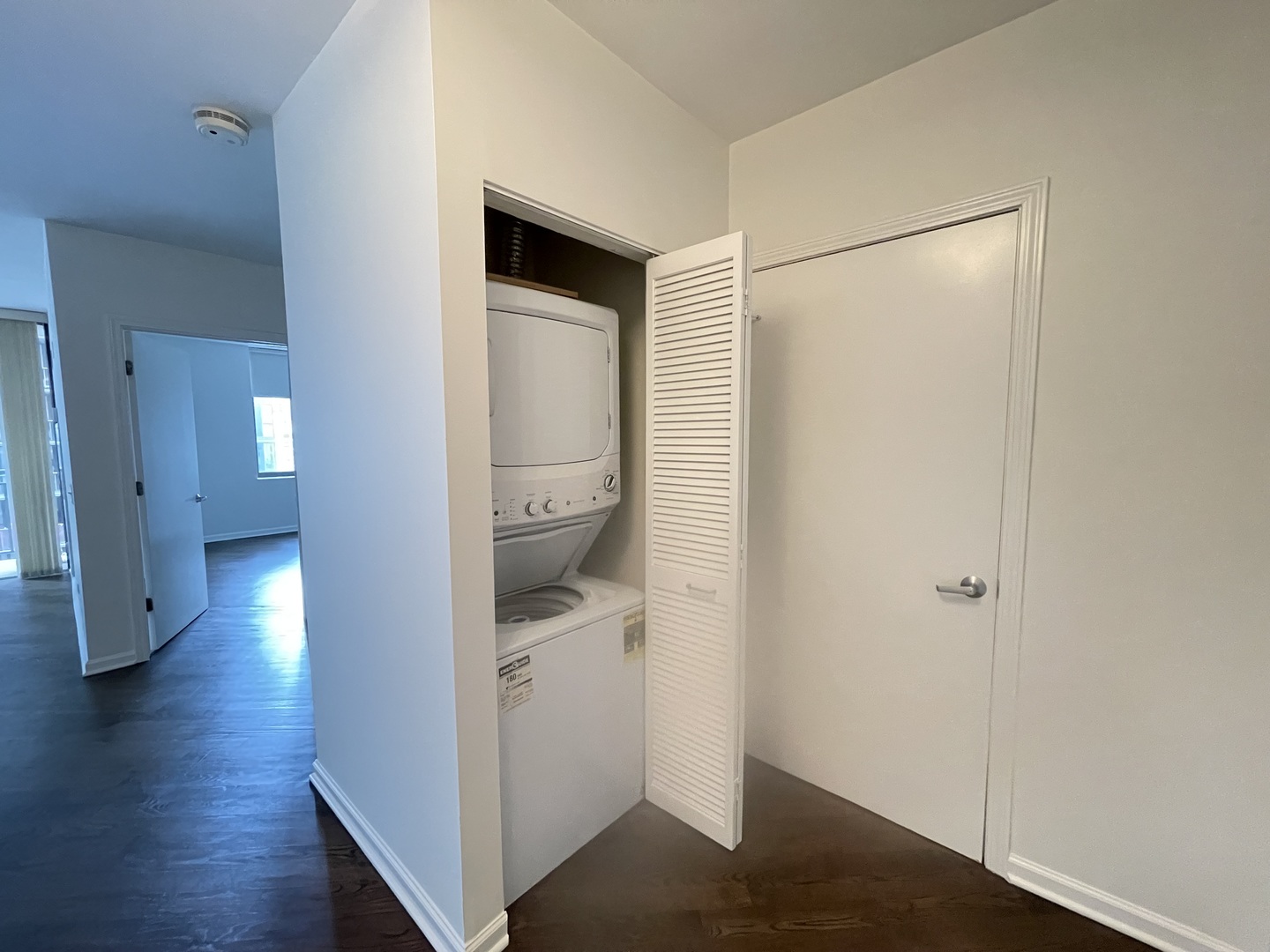 630 N State Street Unit: 1605