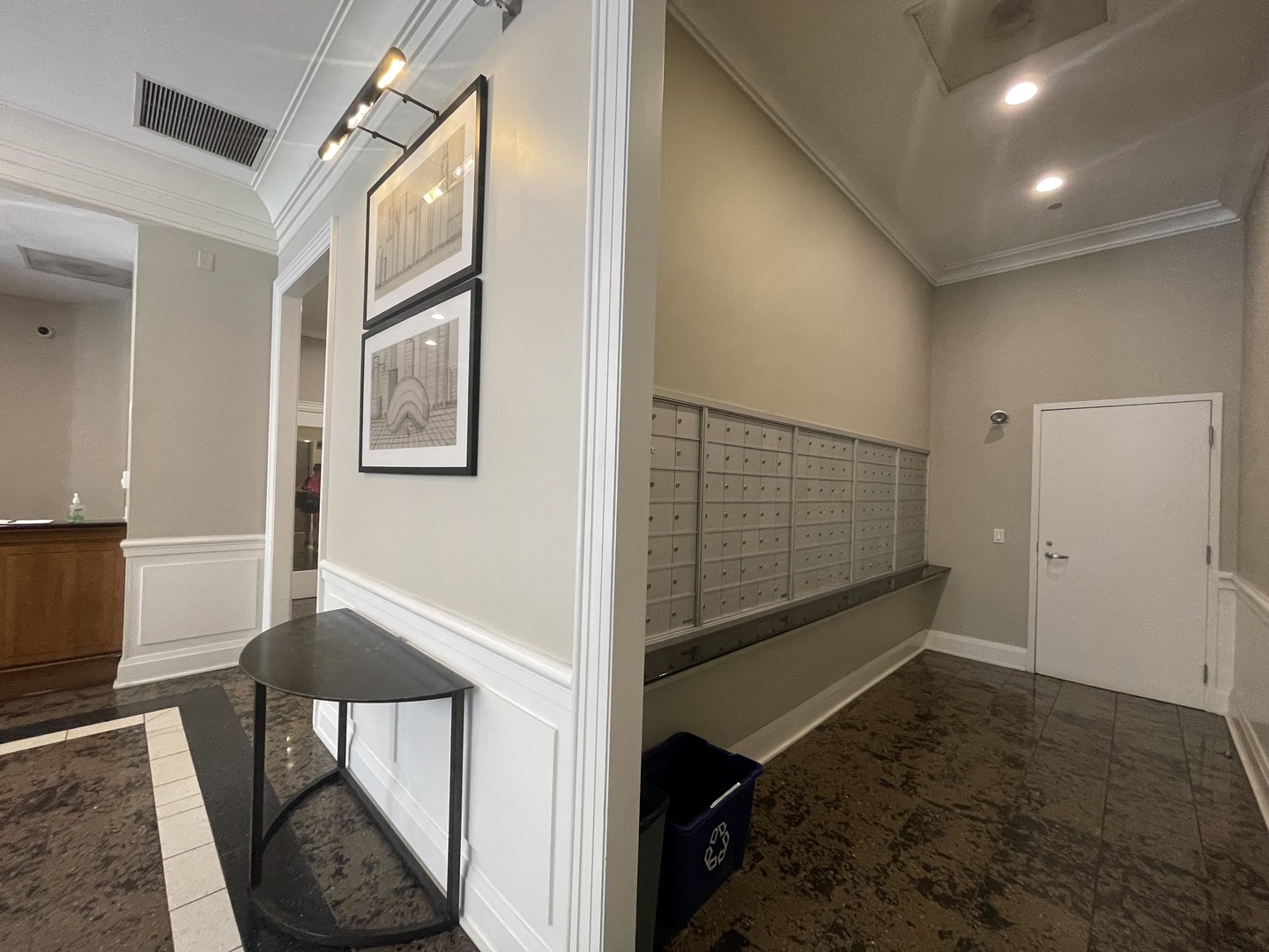 630 N State Street Unit: 1605