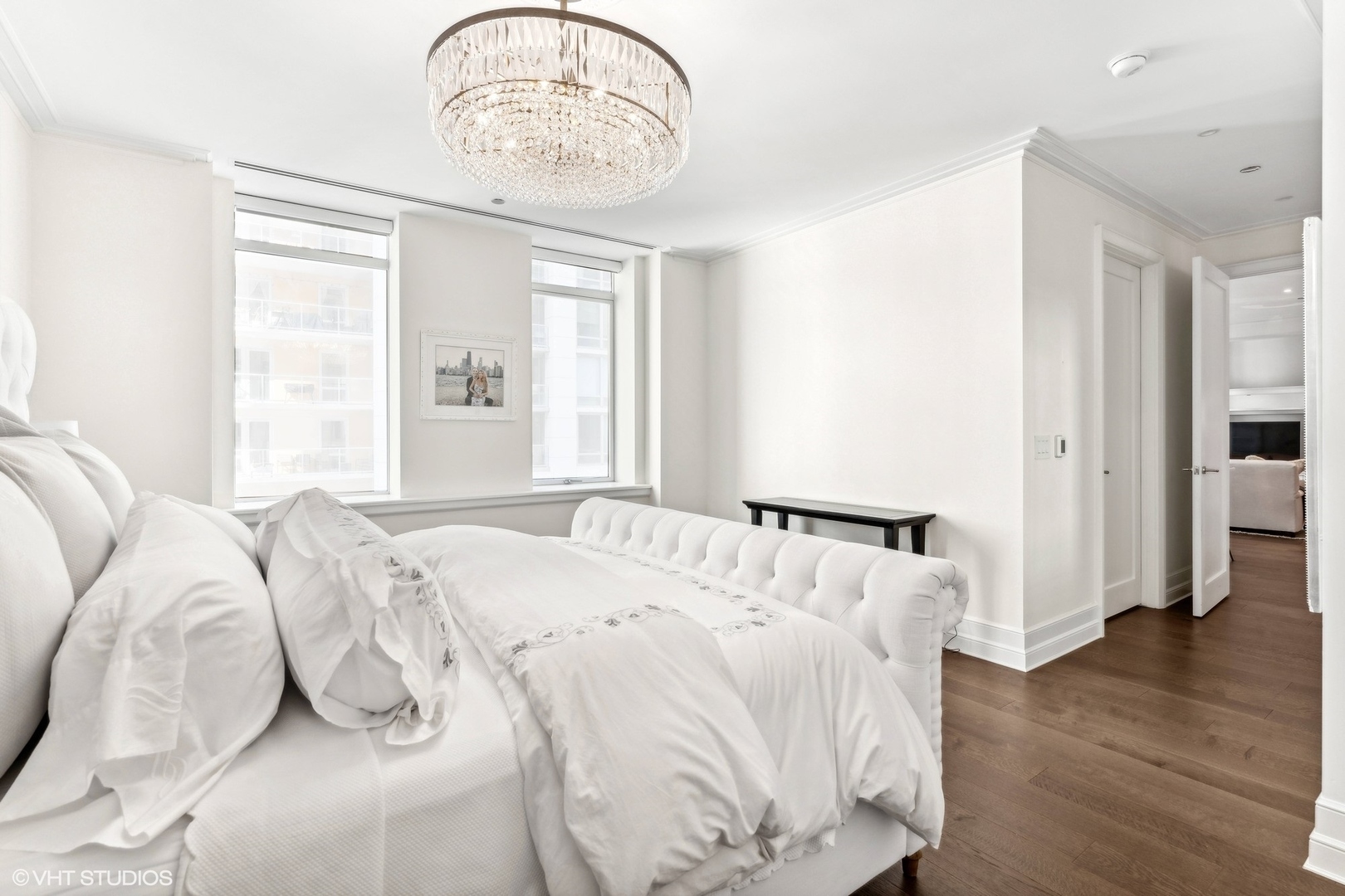 435 N Michigan Avenue Unit: 810