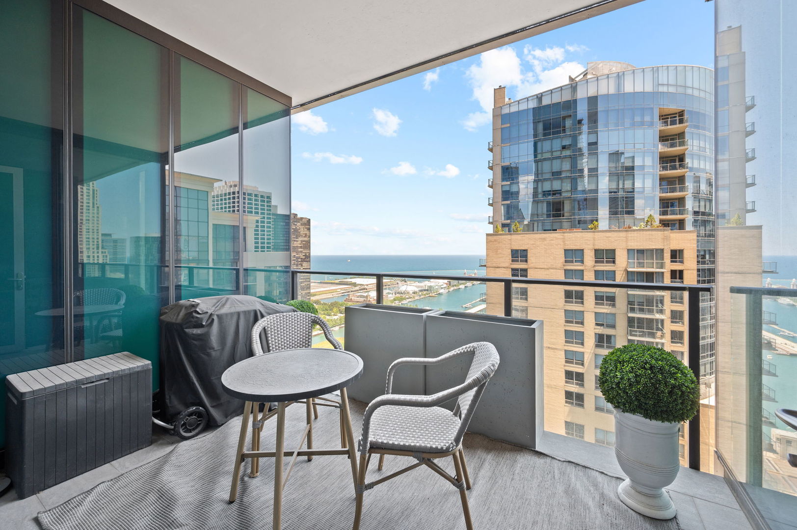 363 E Wacker Drive Unit: 3109