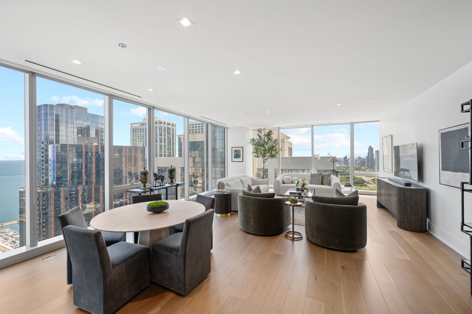 363 E Wacker Drive Unit: 3109