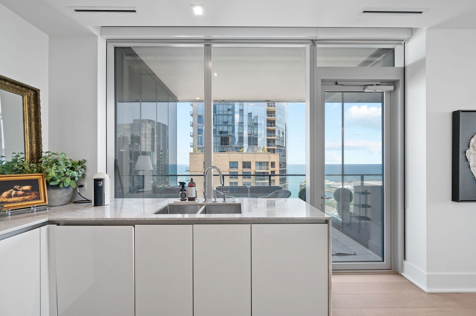 363 E Wacker Drive Unit: 3109