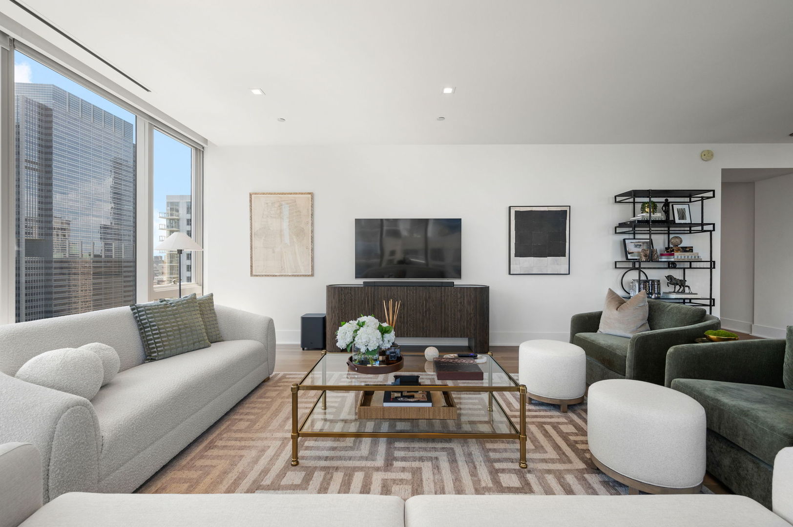 363 E Wacker Drive Unit: 3109