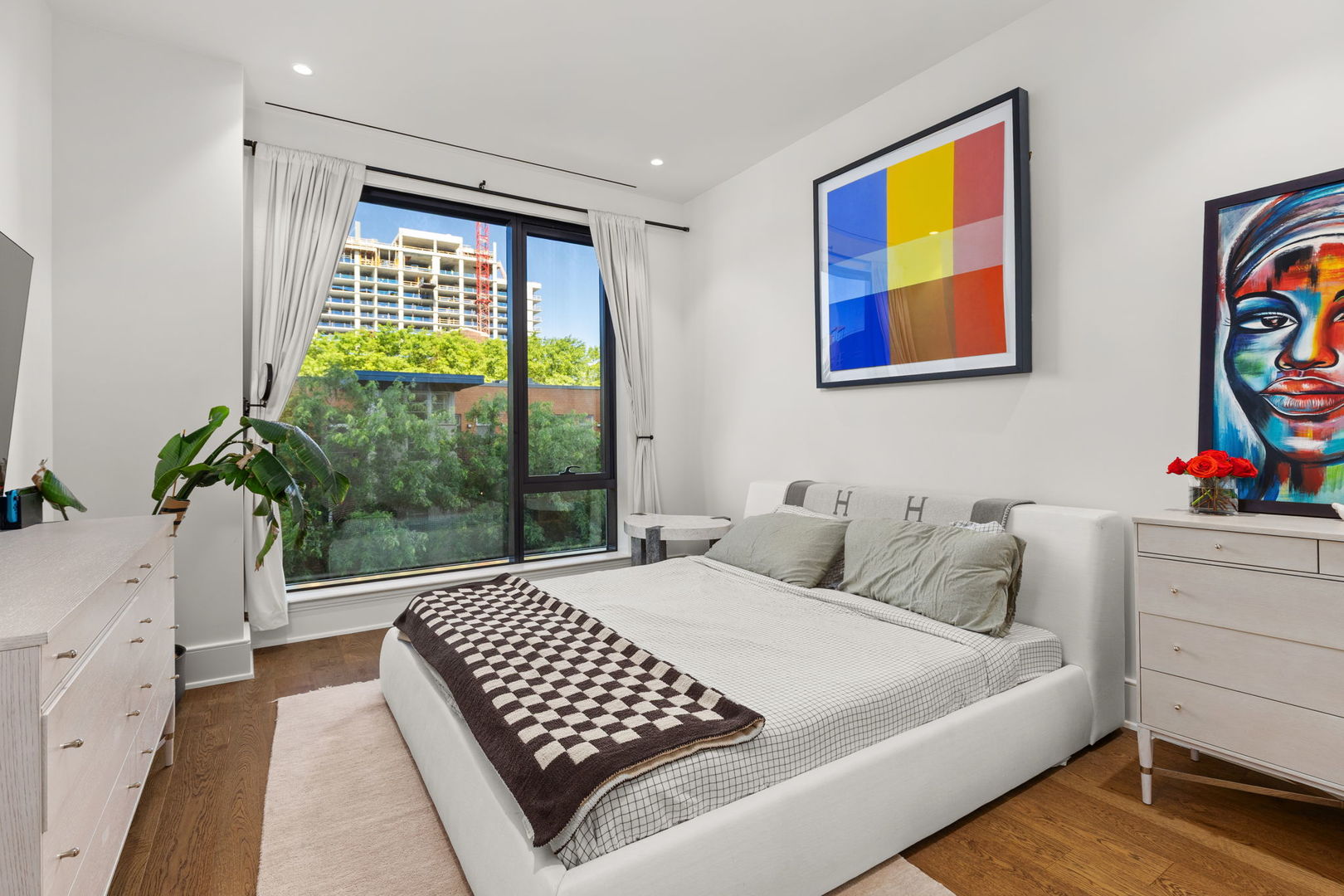 21 N May Street Unit: 405
