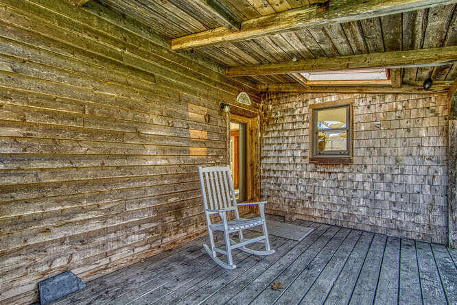 871 Castine Road
