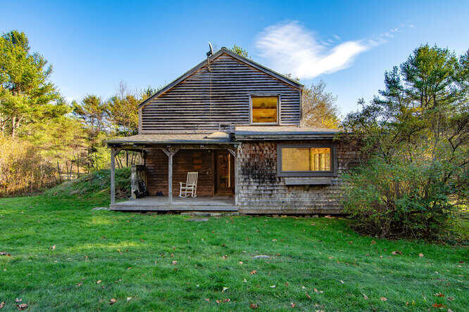 871 Castine Road