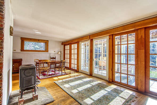871 Castine Road