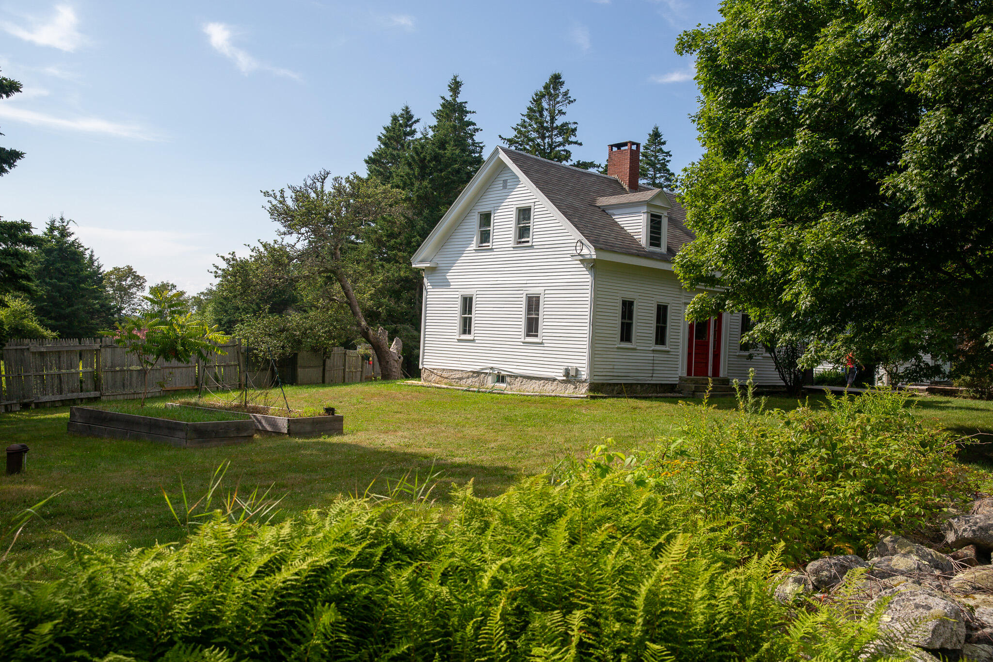 8 Hardys Hill Road