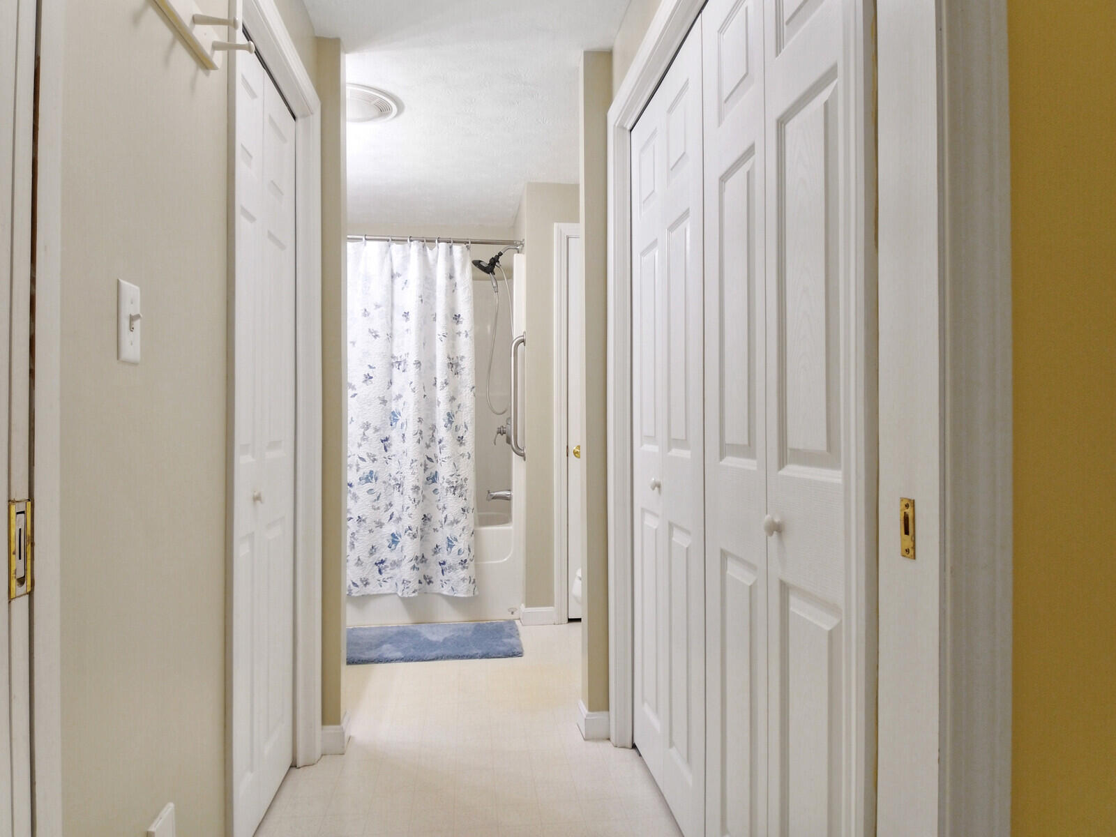 12 Mast Lane, 4