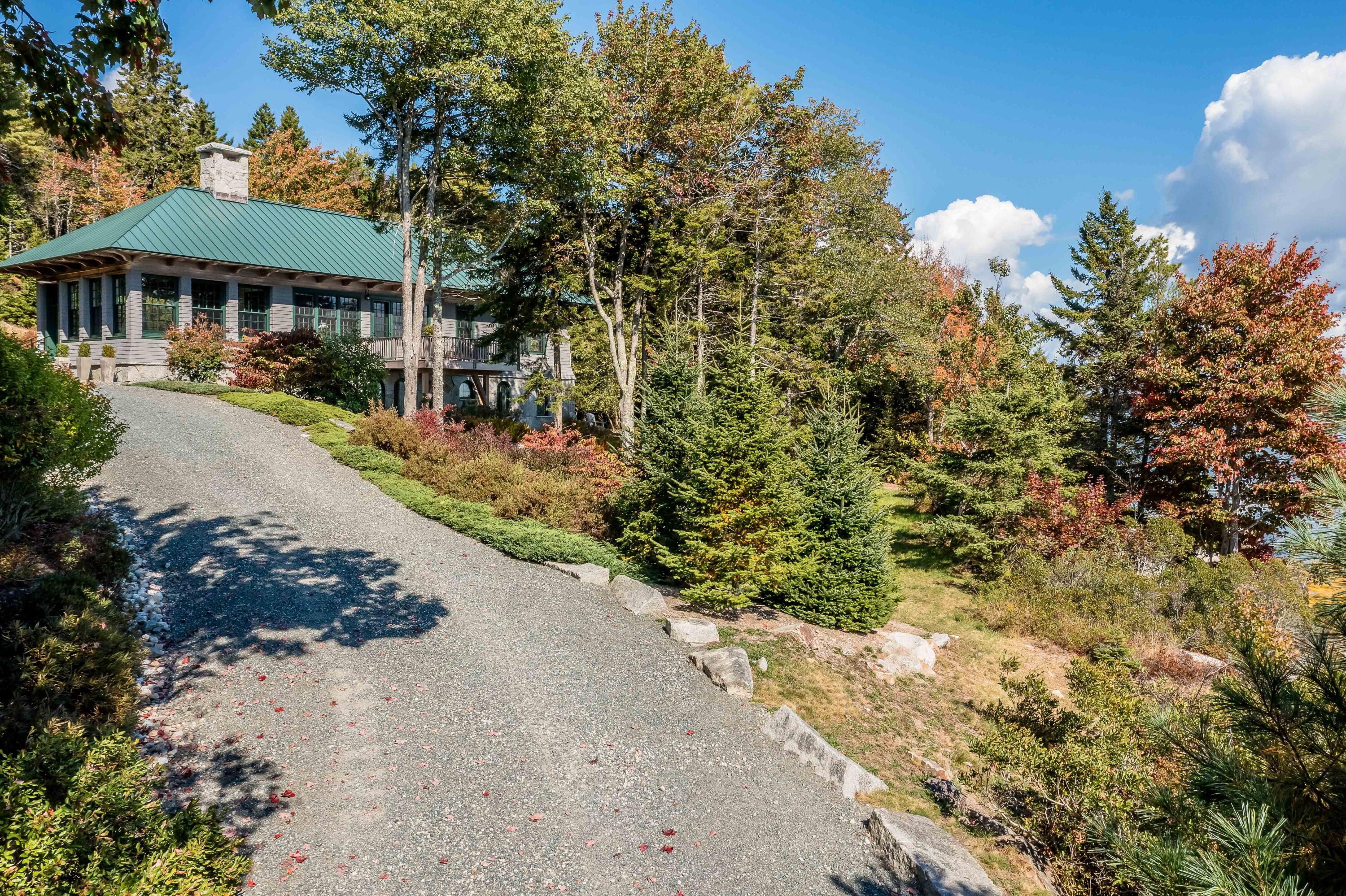93 Ellingwood Road