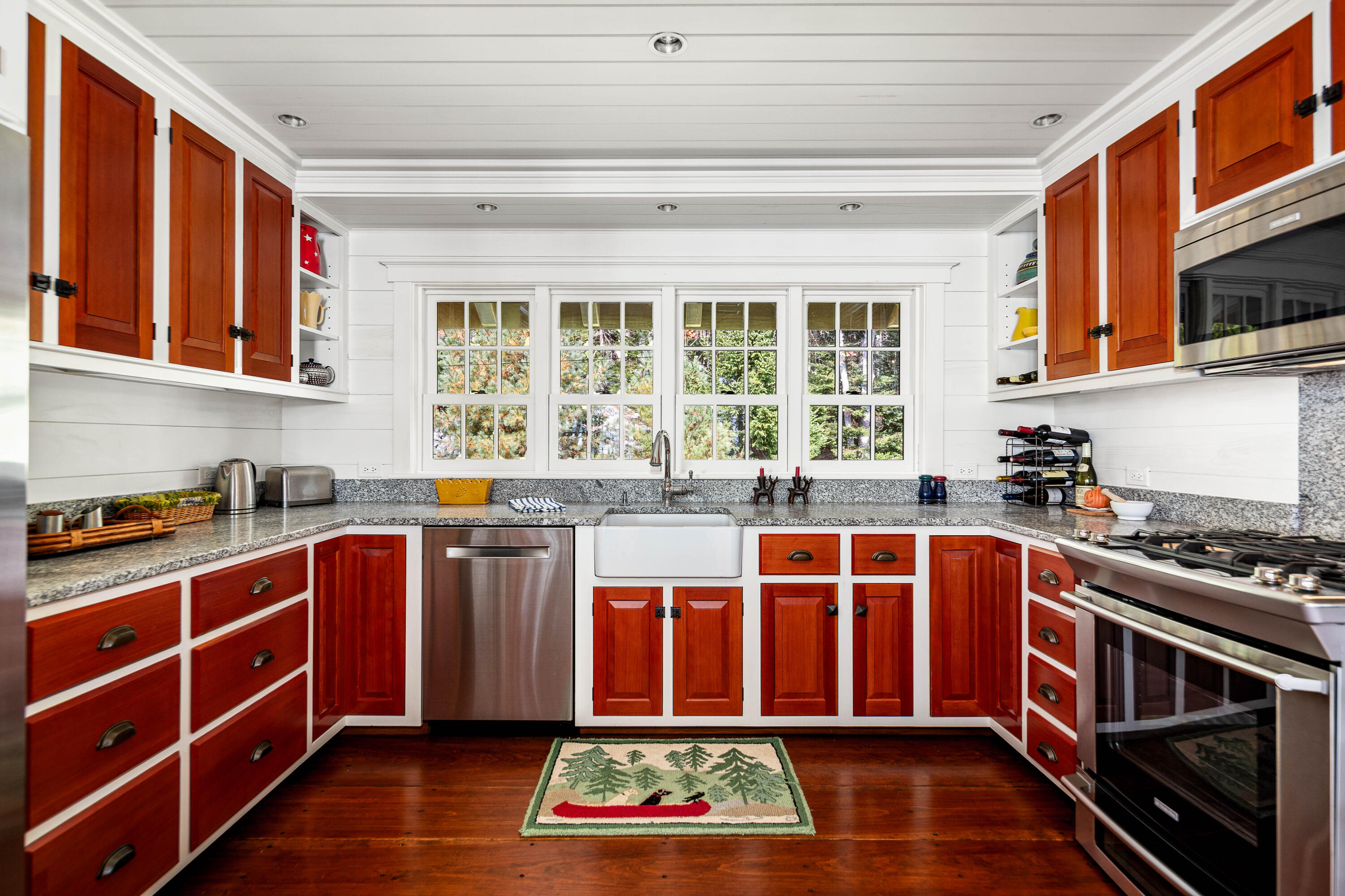 93 Ellingwood Road