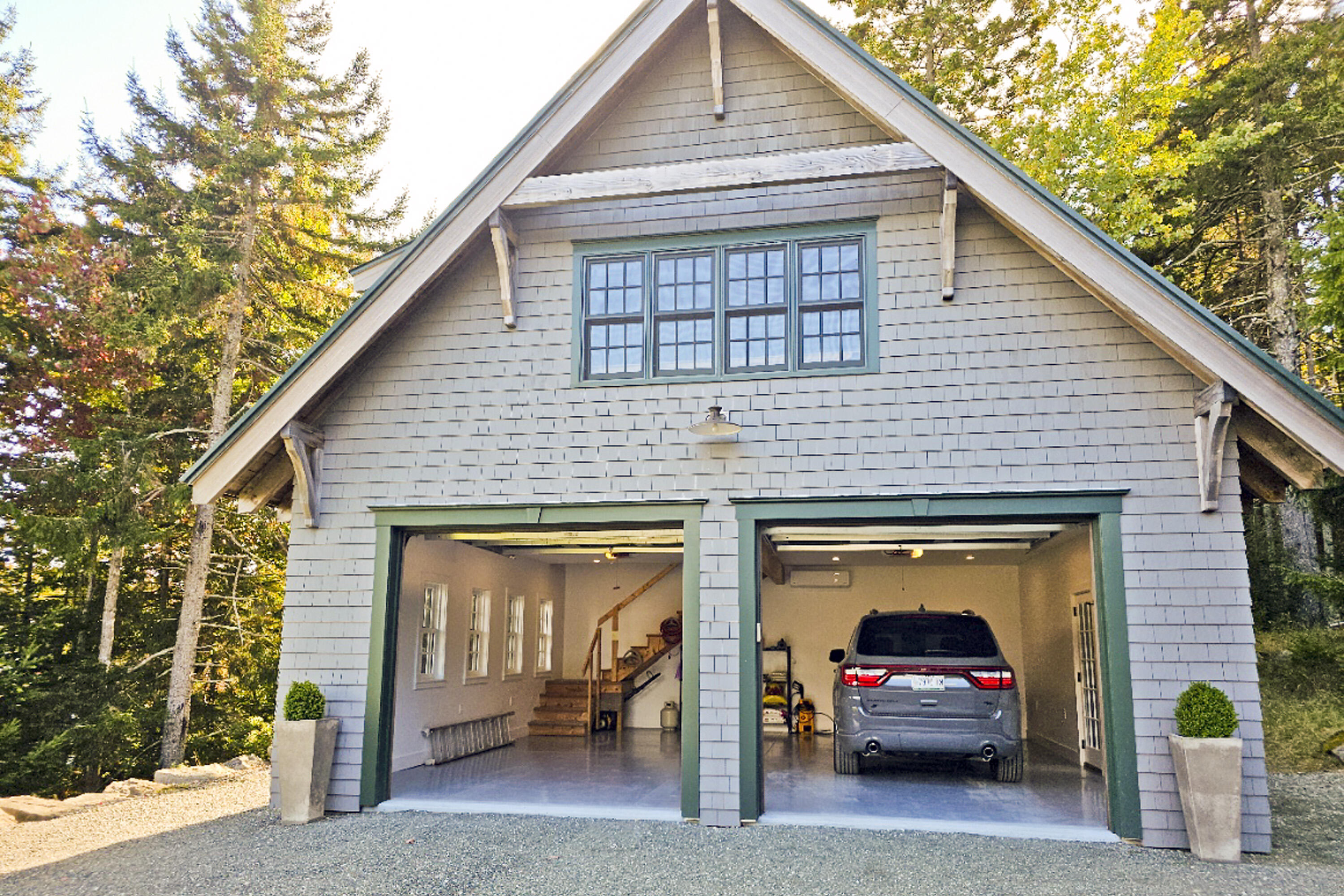 93 Ellingwood Road