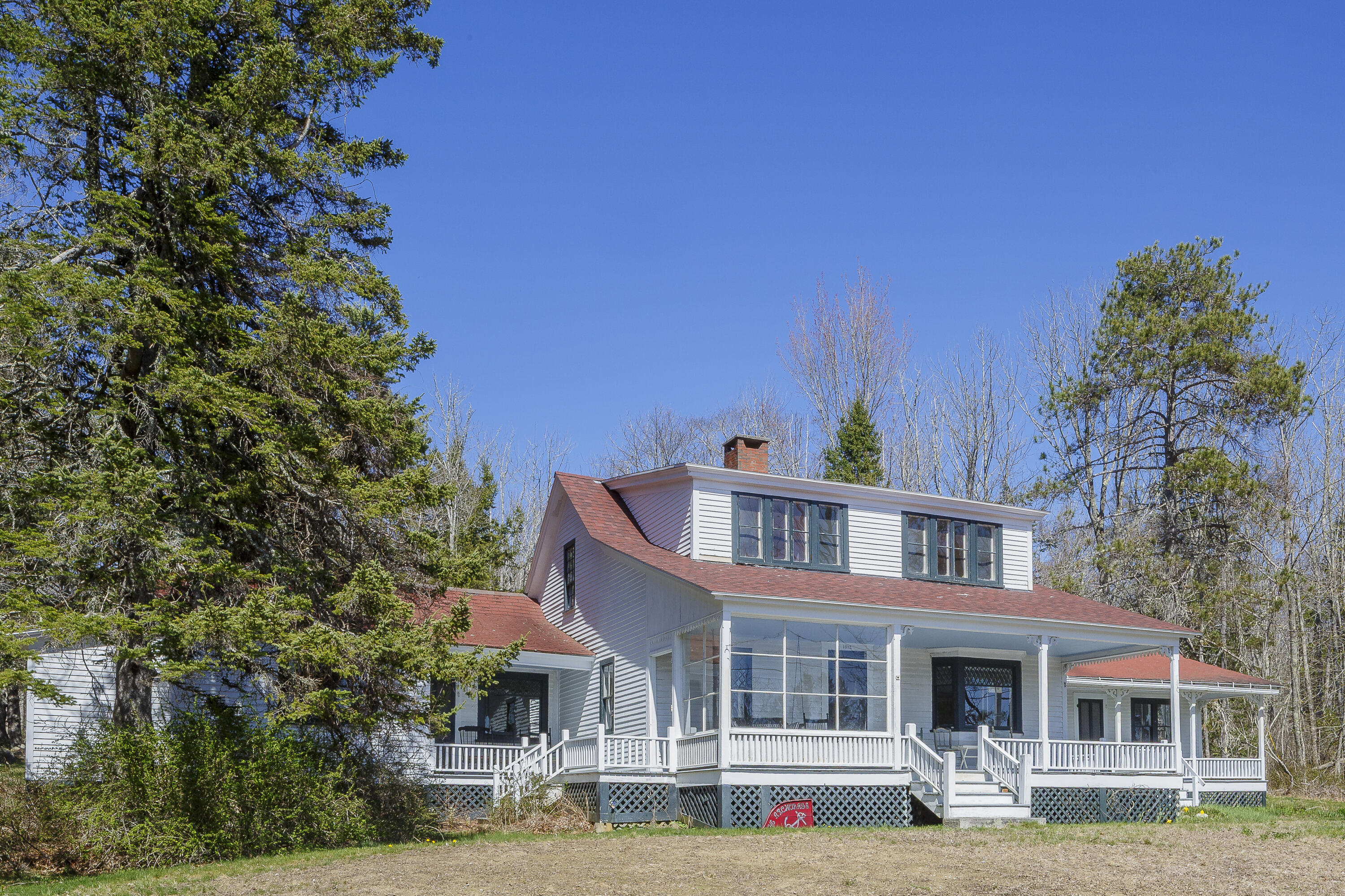 679 Reach Road