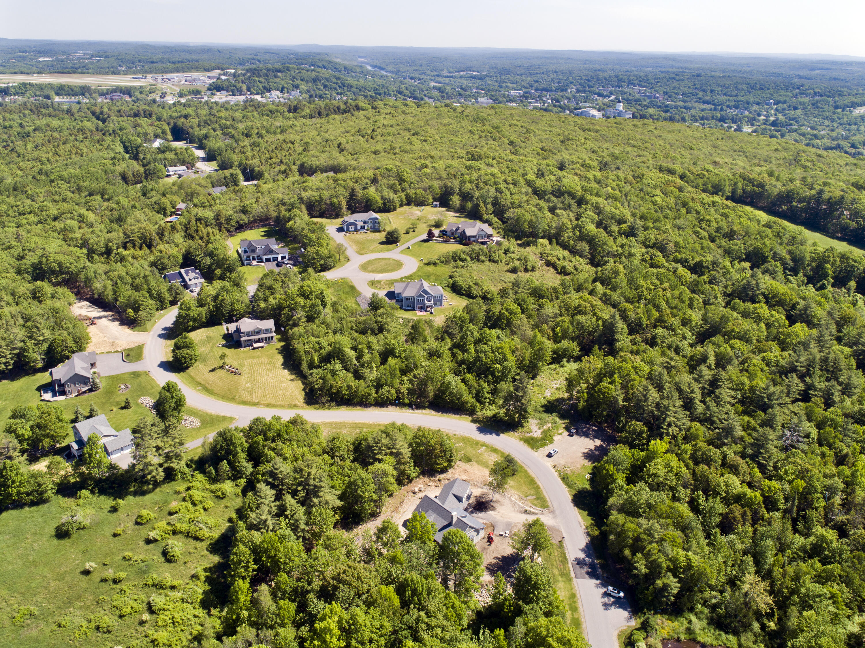 11 Overlook Drive 11