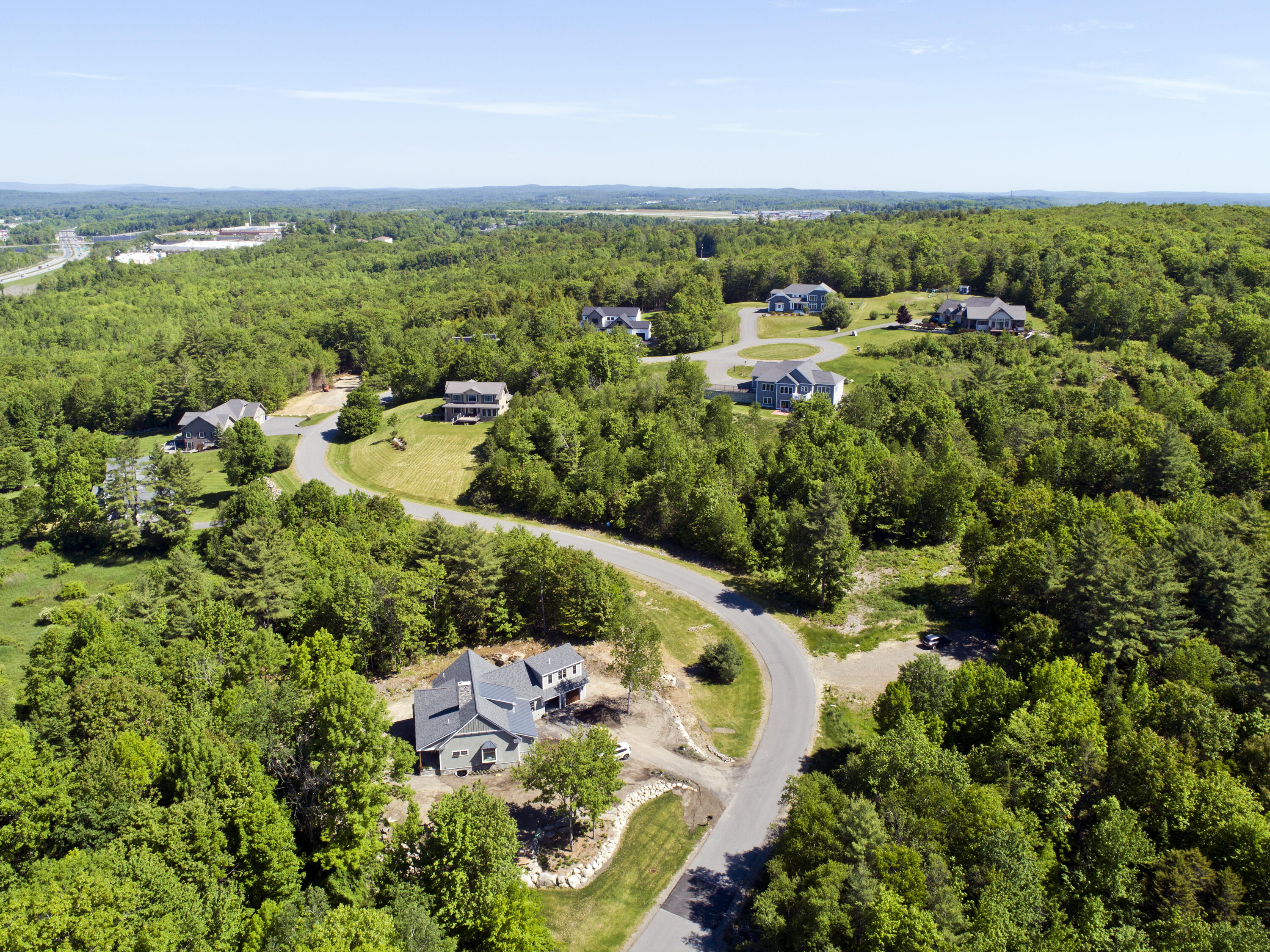 11 Overlook Drive 11