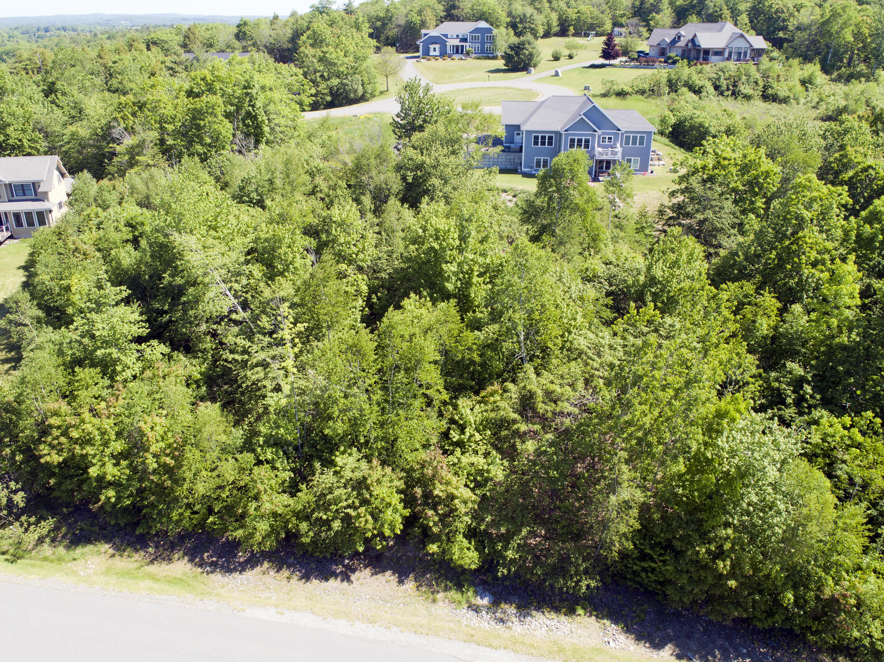 11 Overlook Drive 11