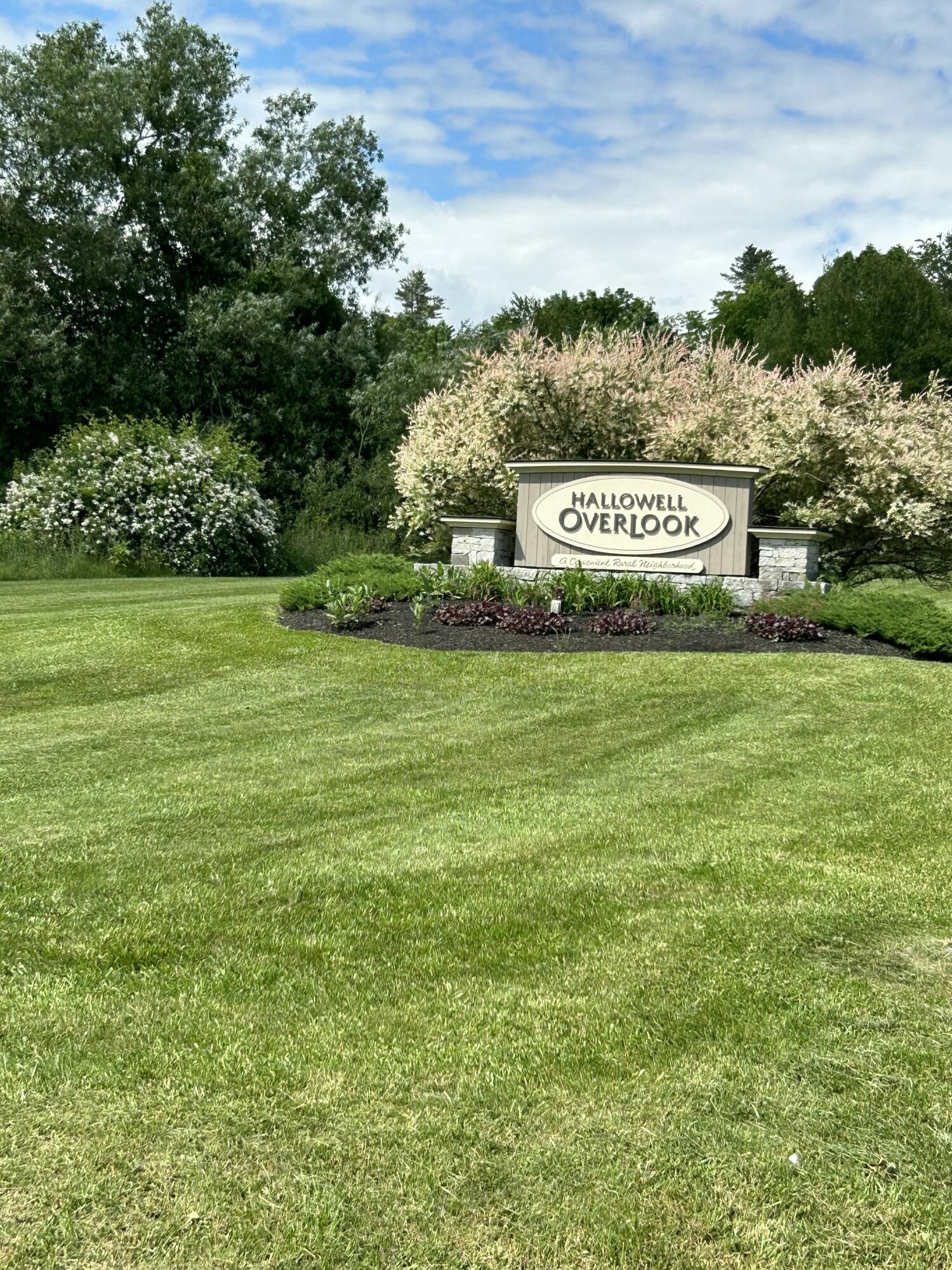 11 Overlook Drive 11