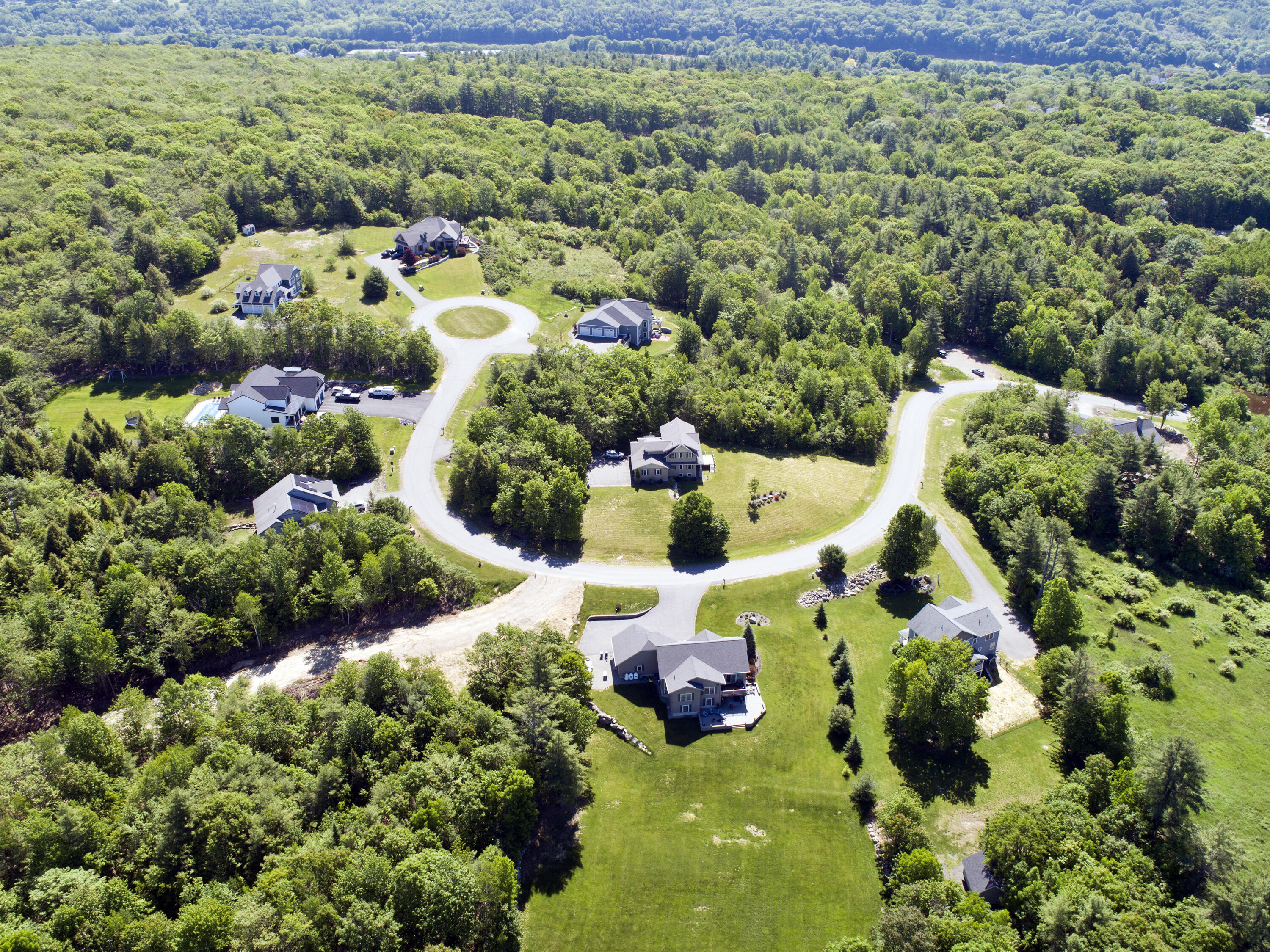 11 Overlook Drive 11
