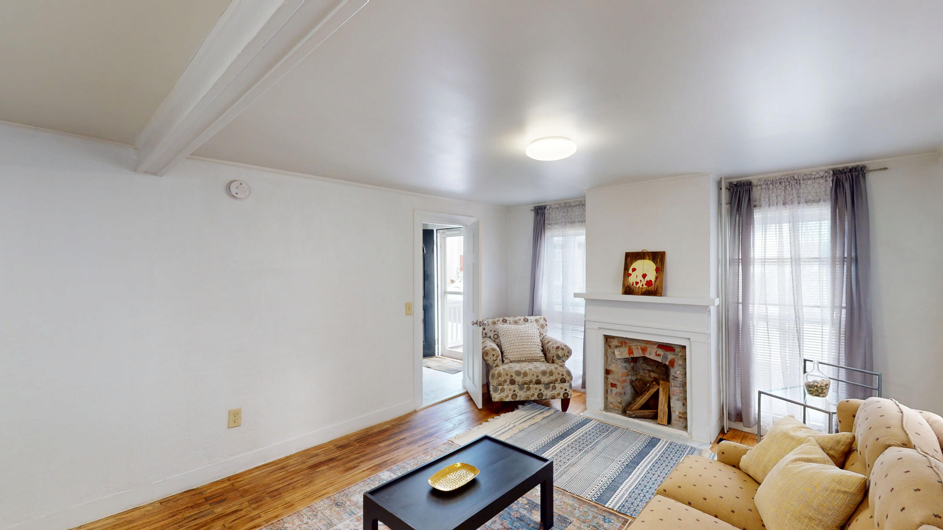 6 Flagg Street