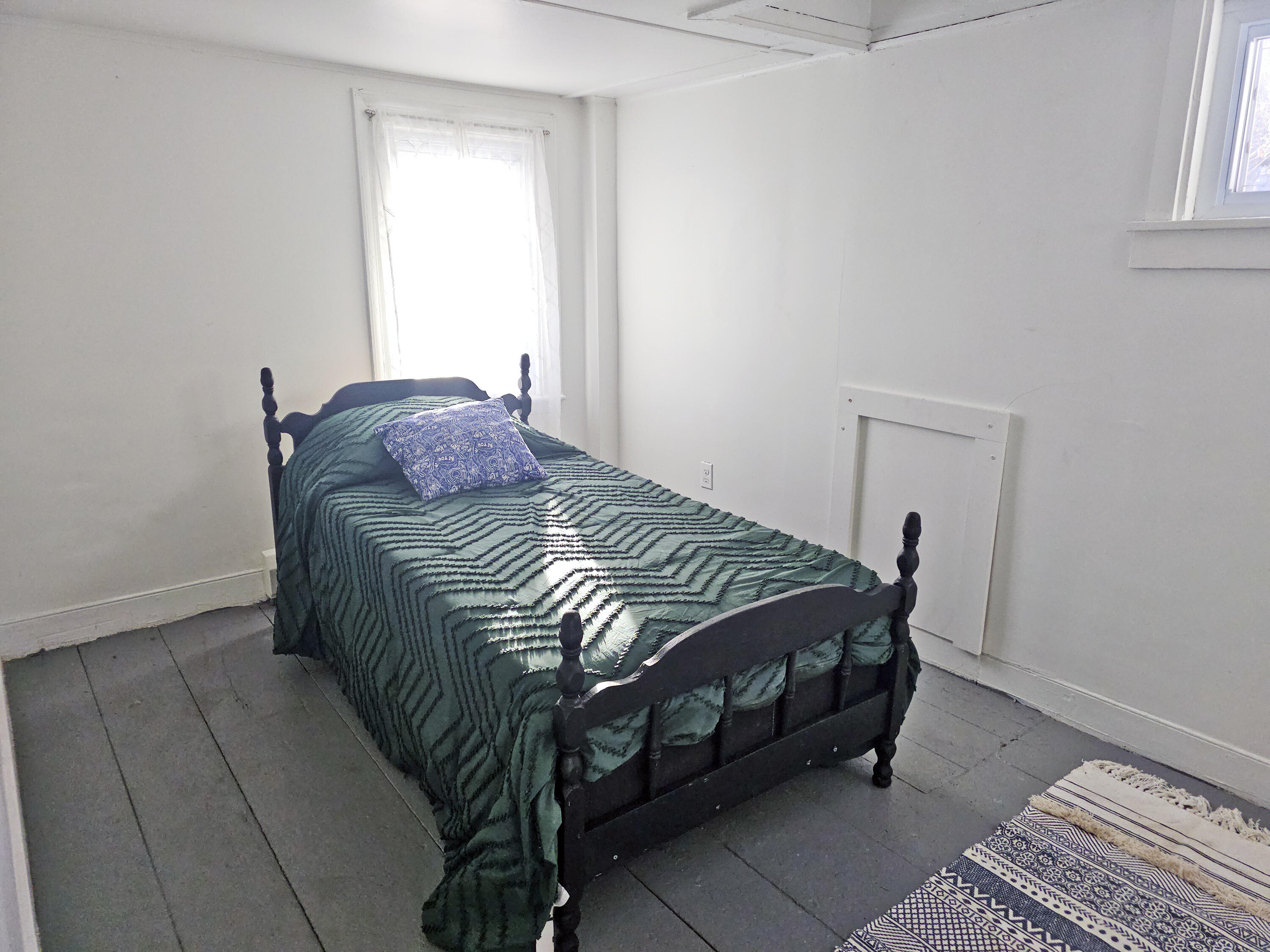 6 Flagg Street