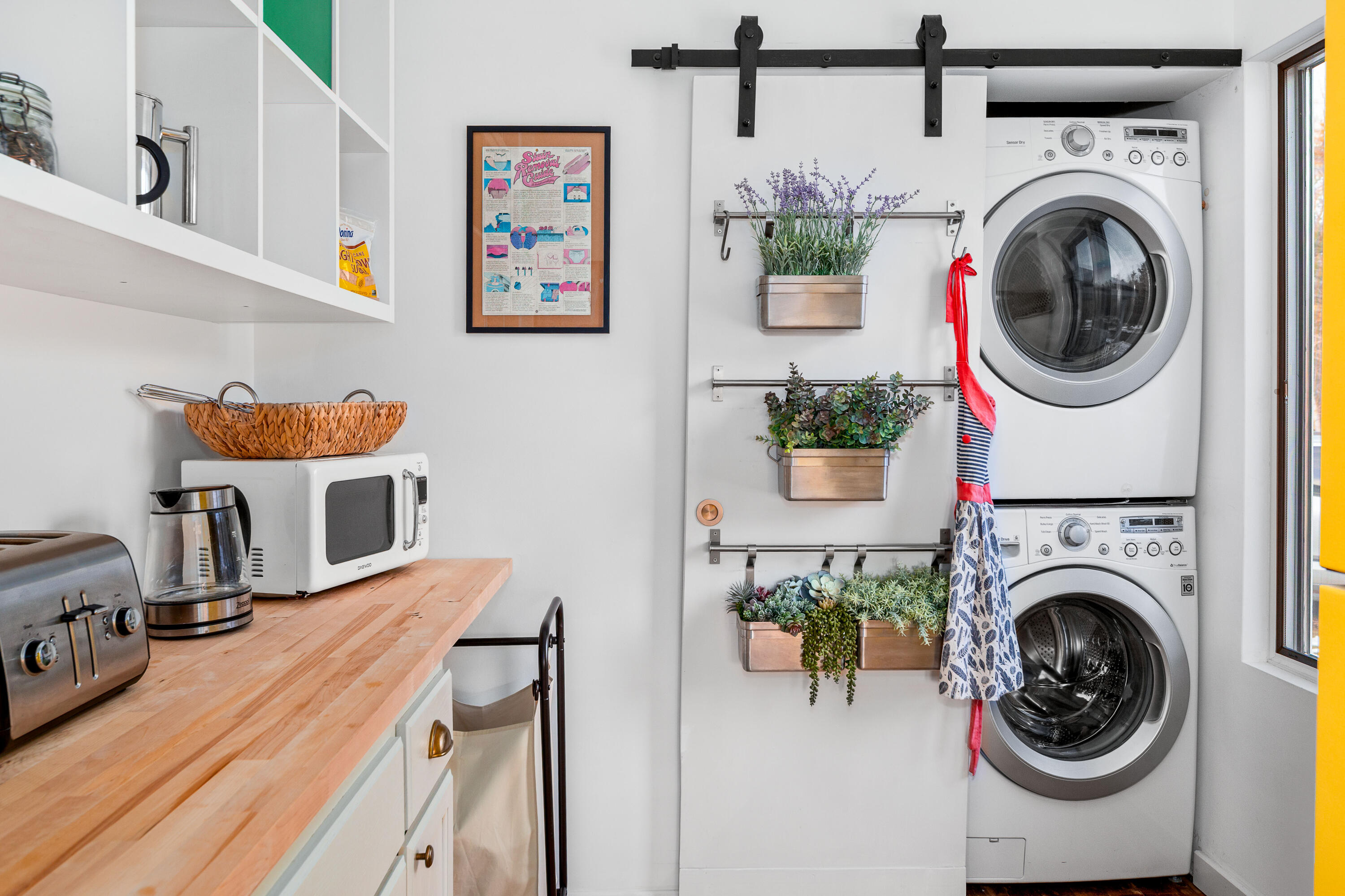 26 Old Searsport Avenue