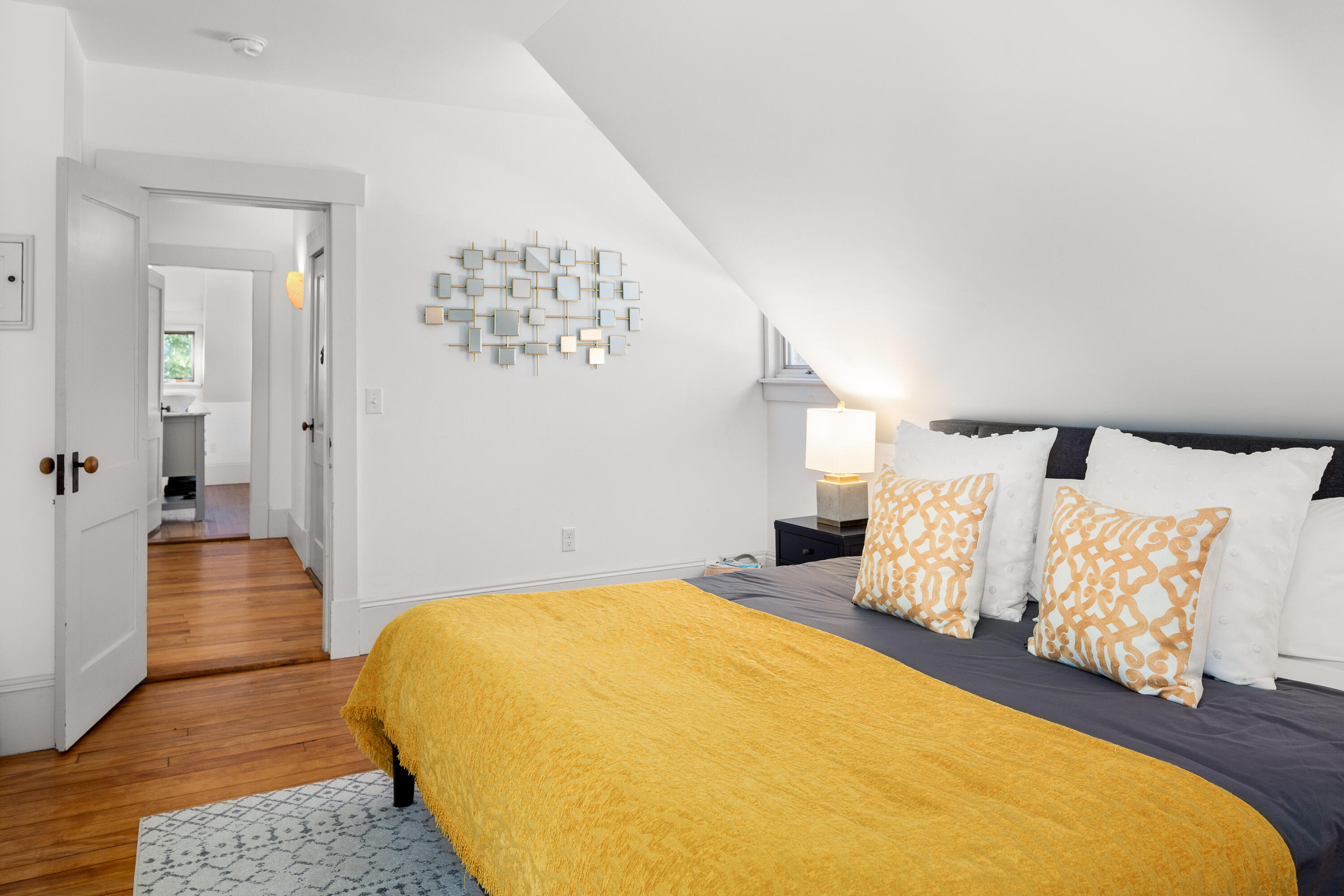 26 Old Searsport Avenue