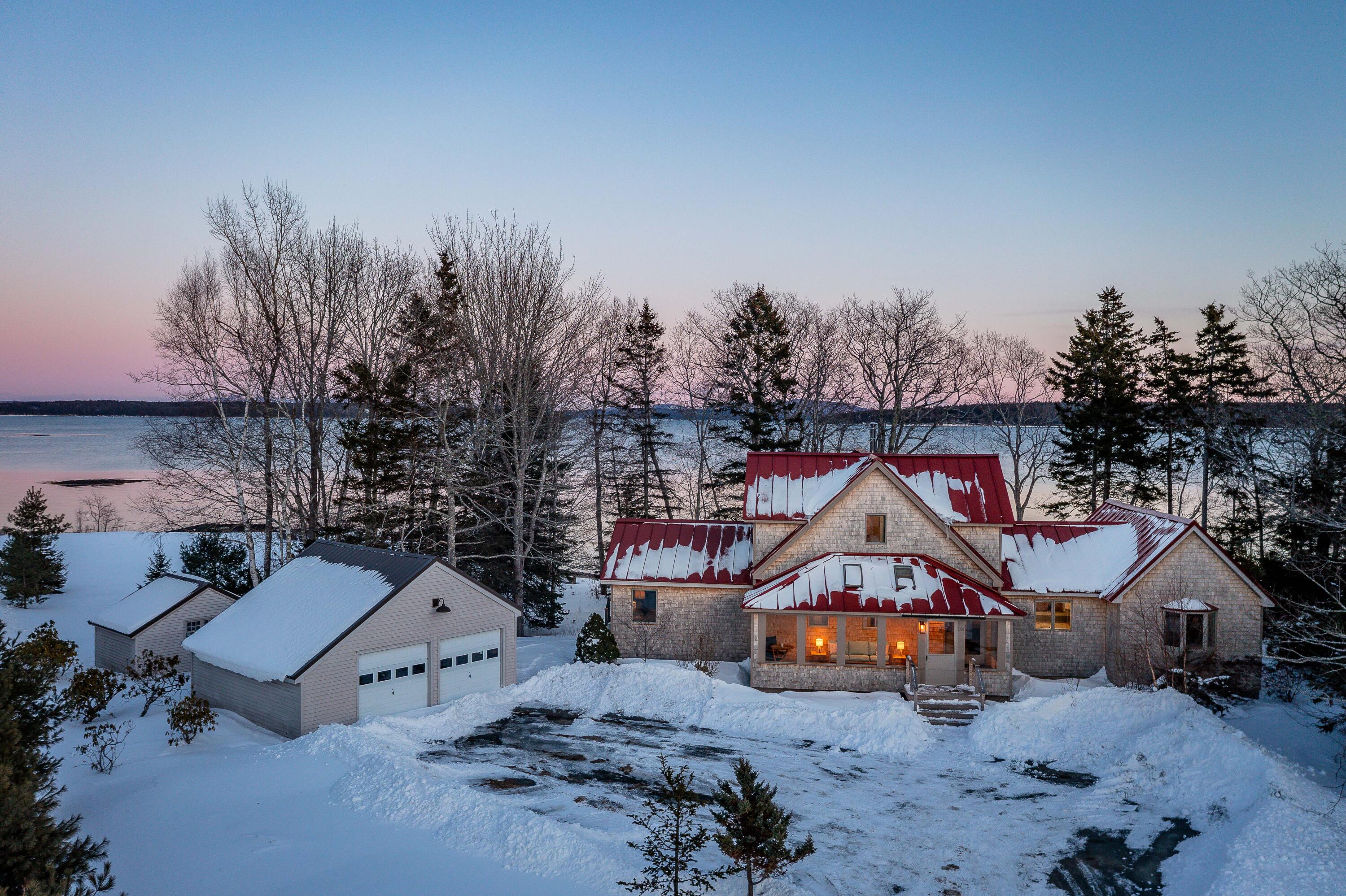 191 Woods Point Road