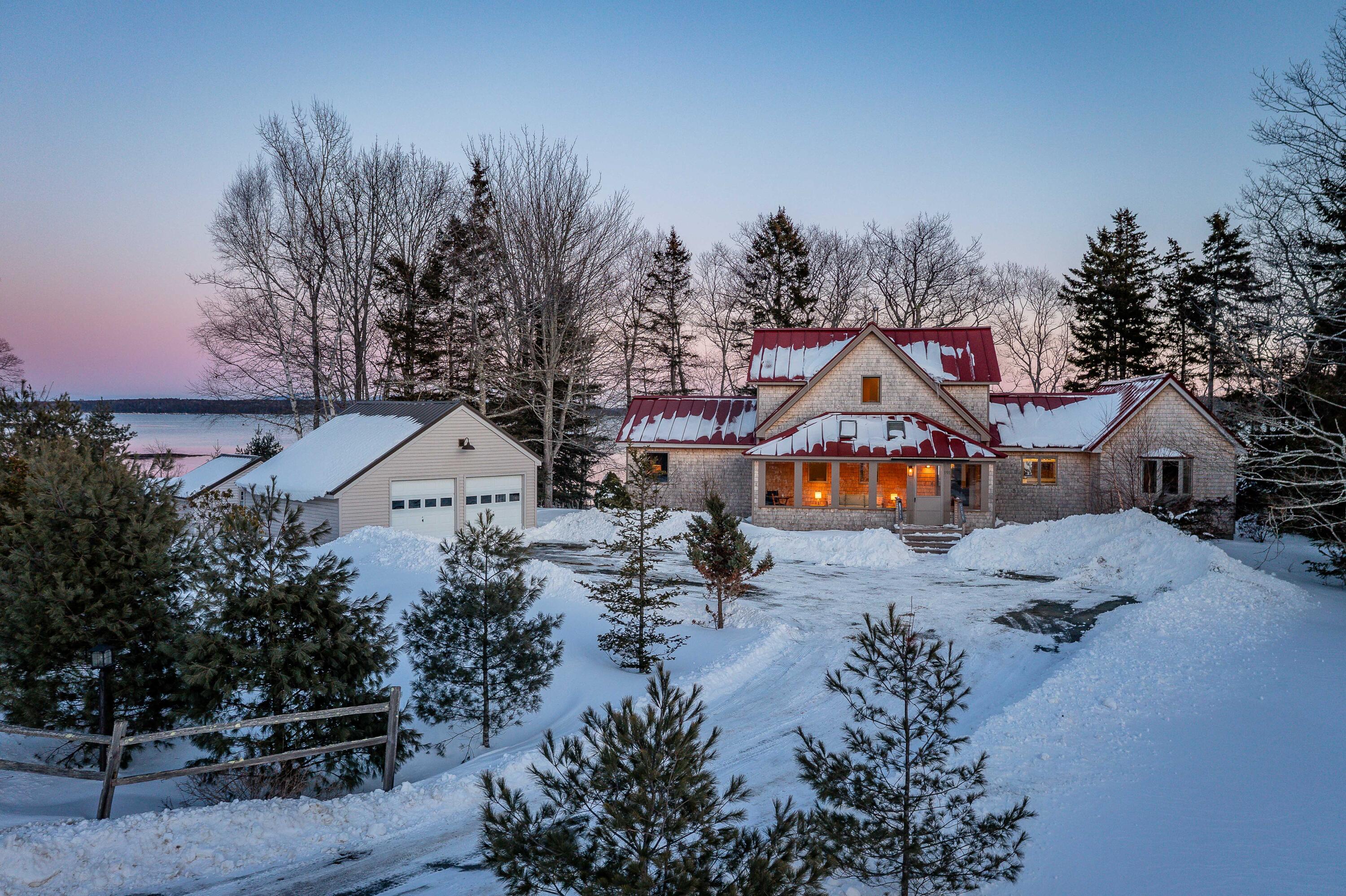 191 Woods Point Road