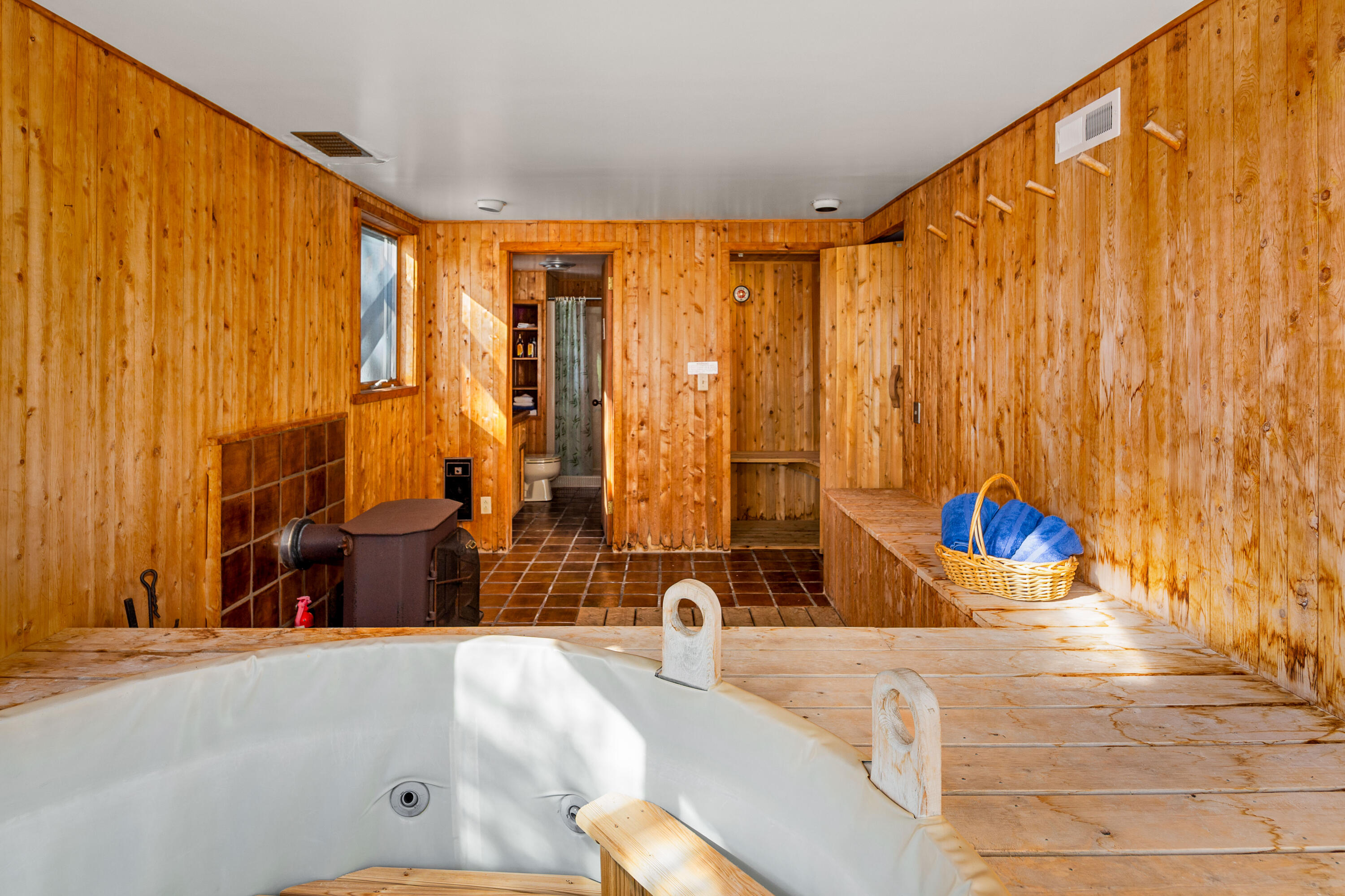 16 Modin Lane