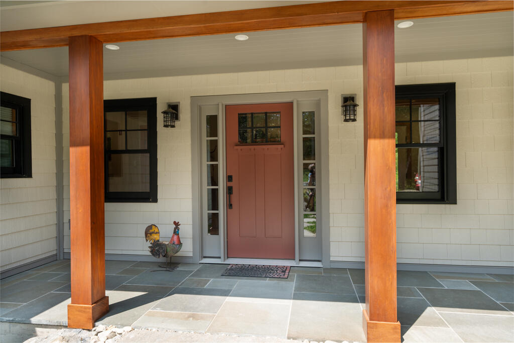 22 Little Crow Point