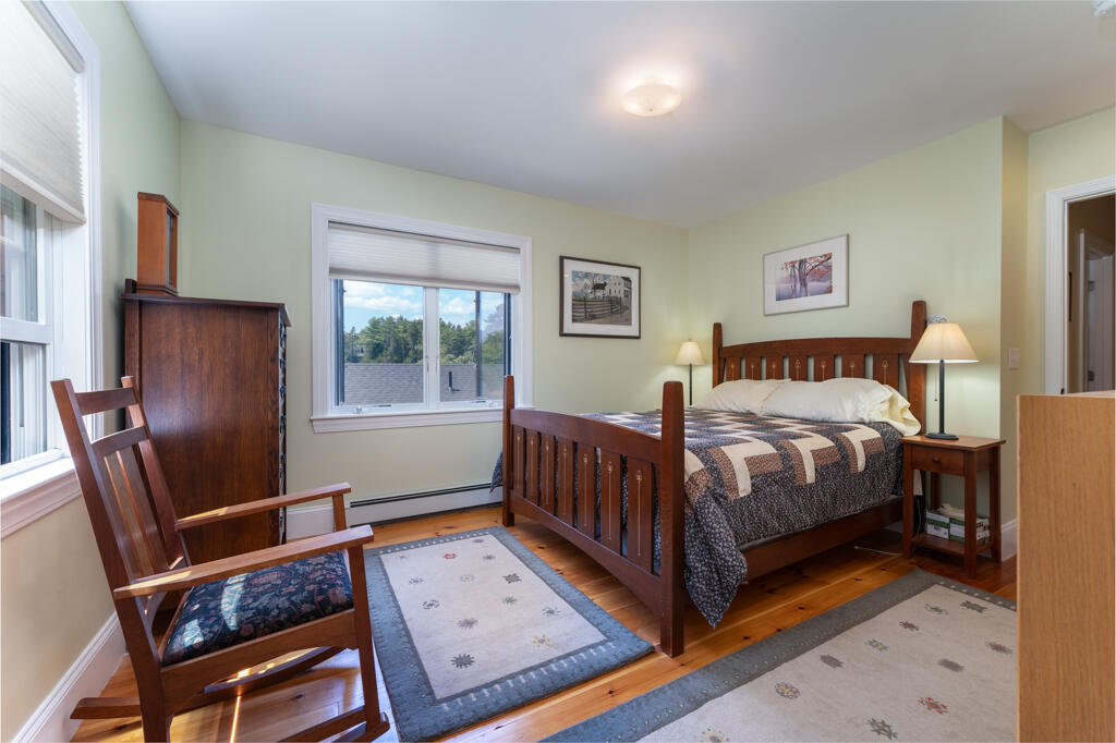 22 Little Crow Point