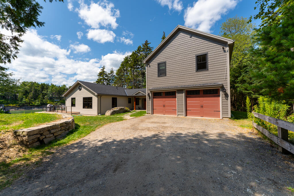 22 Little Crow Point