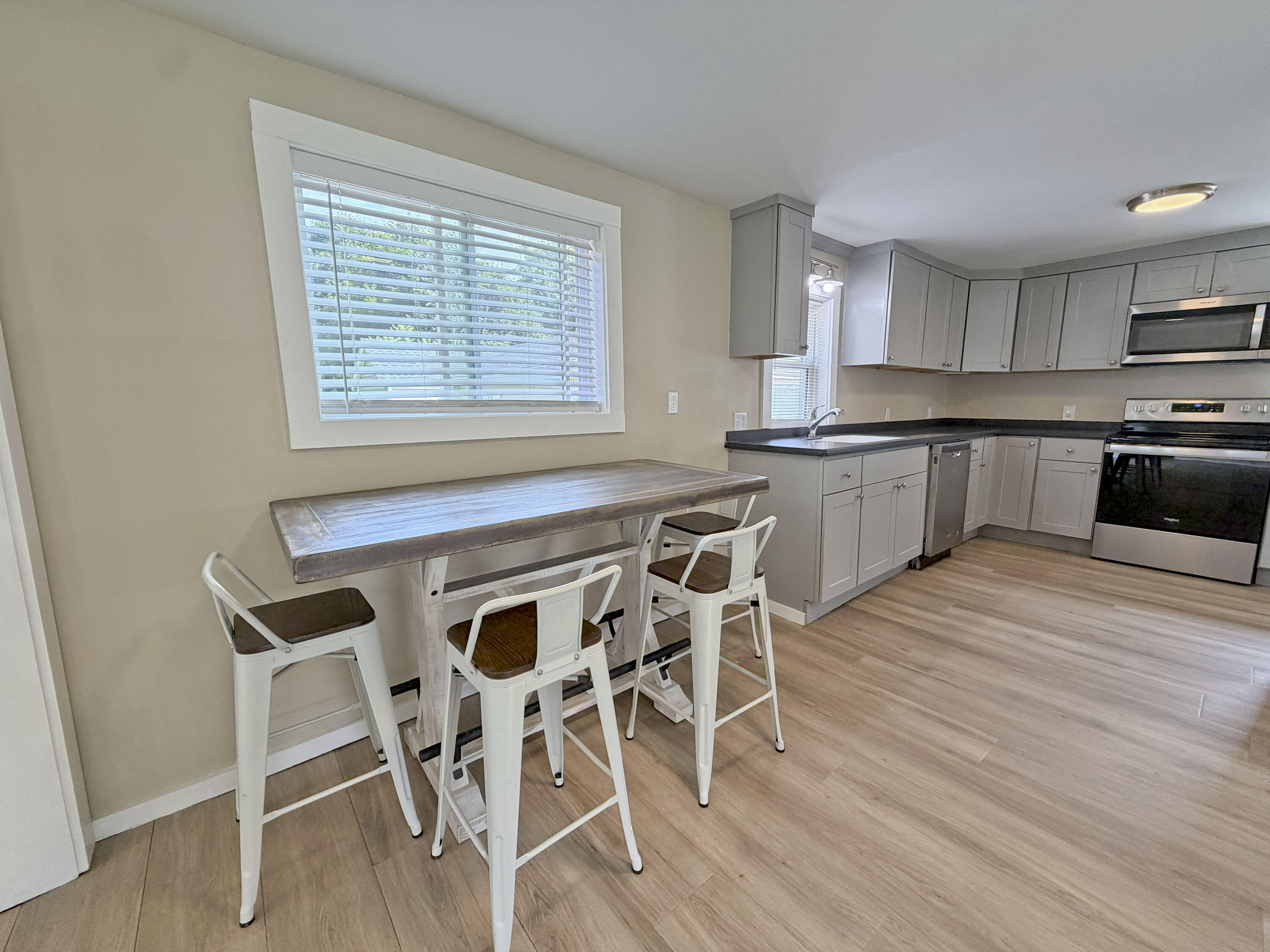 13 Foye Road