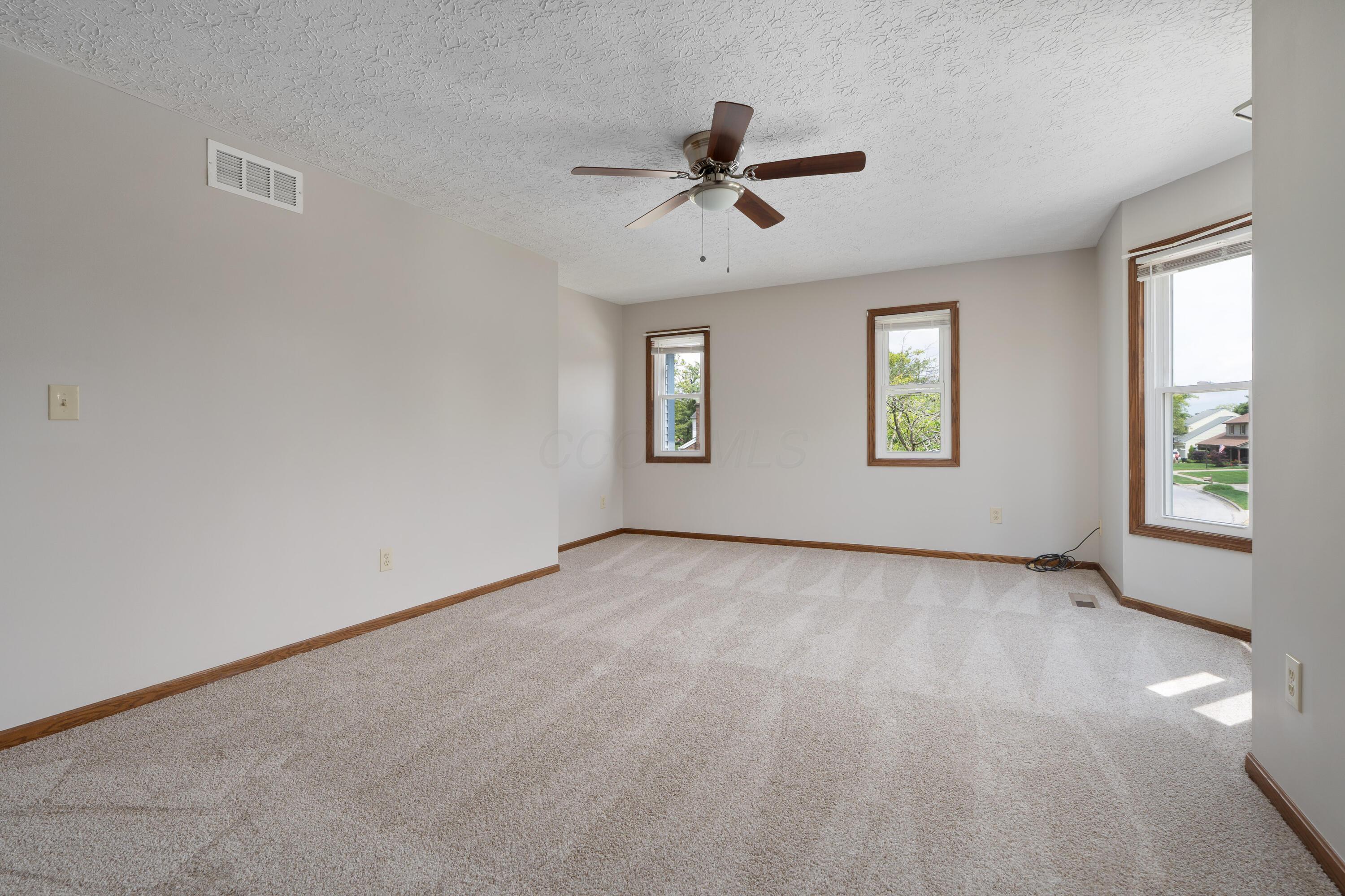 7552 Deer Creek Drive