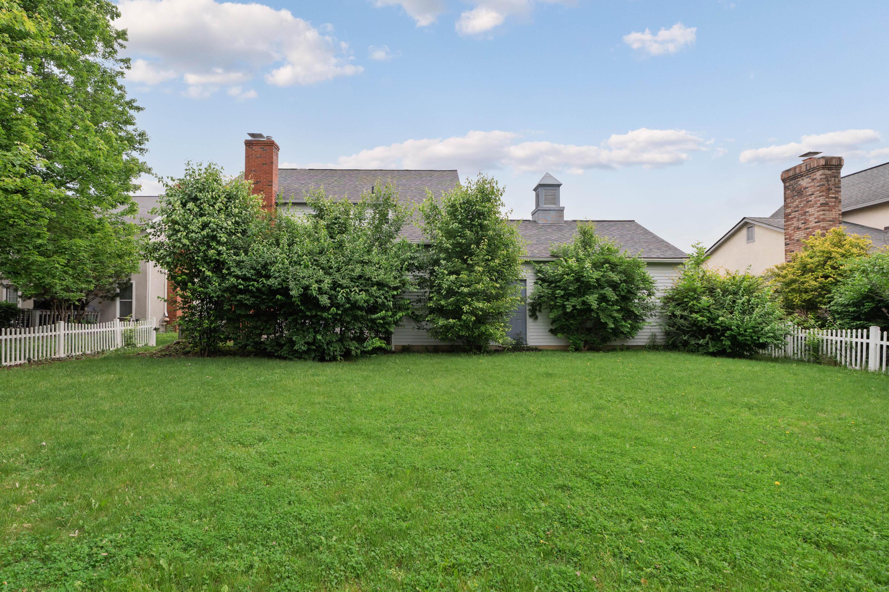 7552 Deer Creek Drive