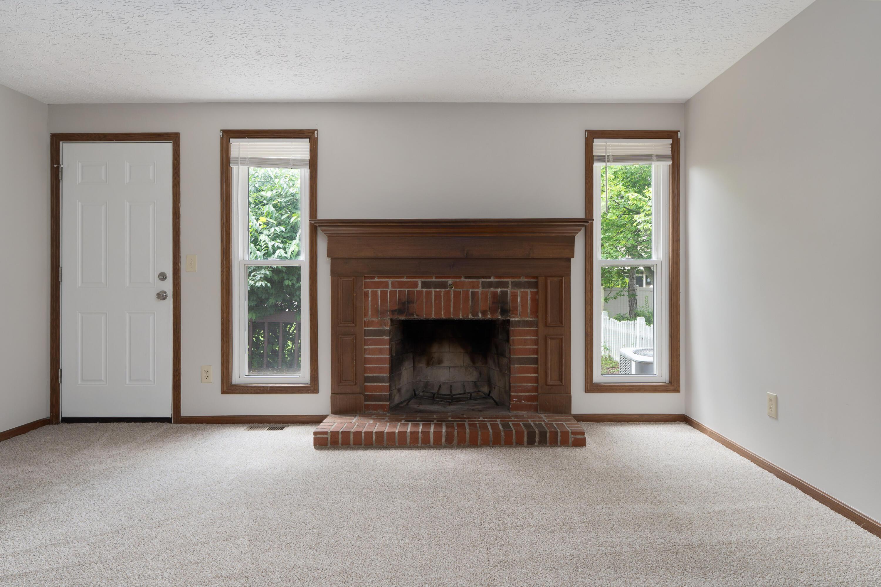 7552 Deer Creek Drive