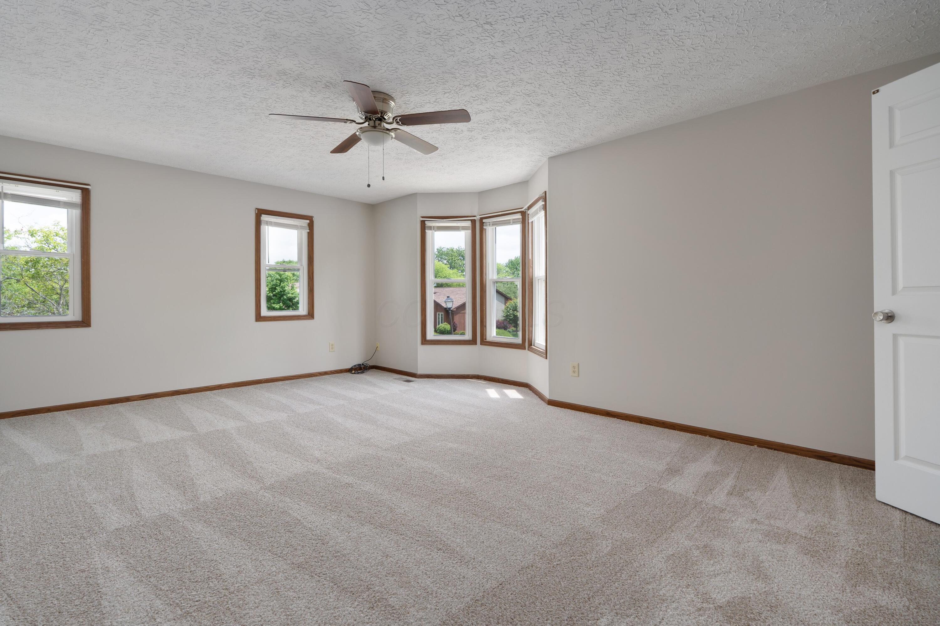 7552 Deer Creek Drive