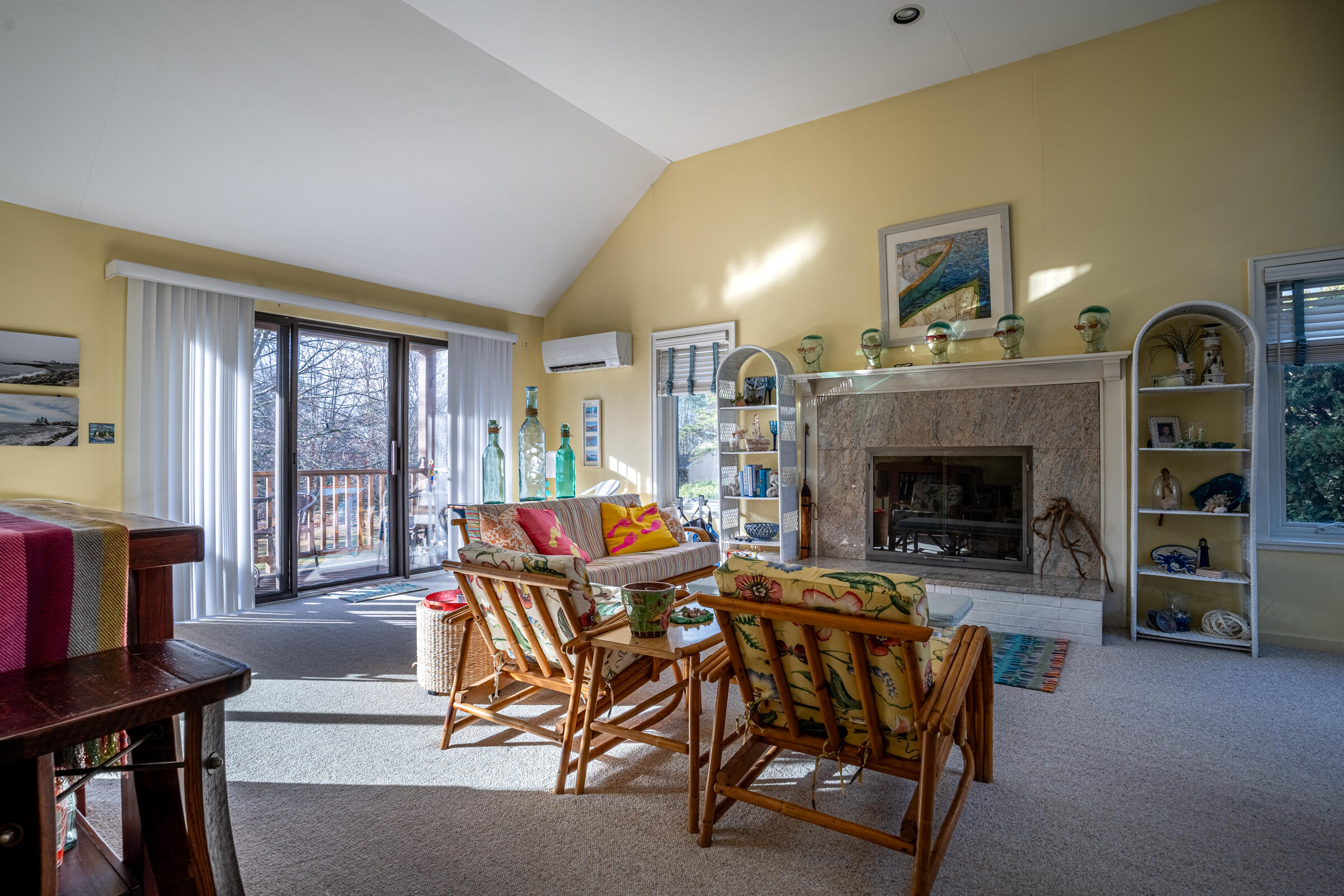 241 Sea Road, 11
