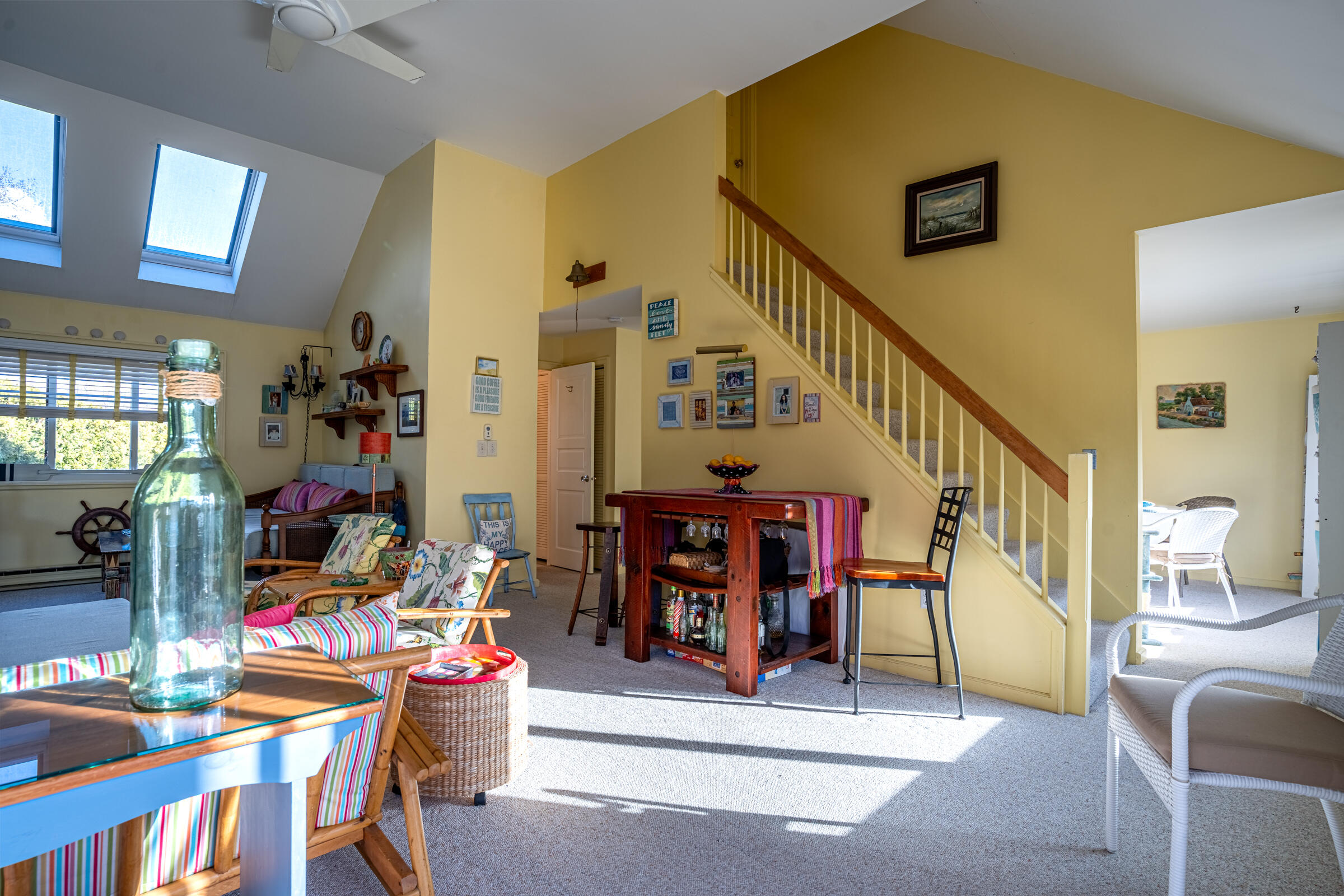 241 Sea Road, 11