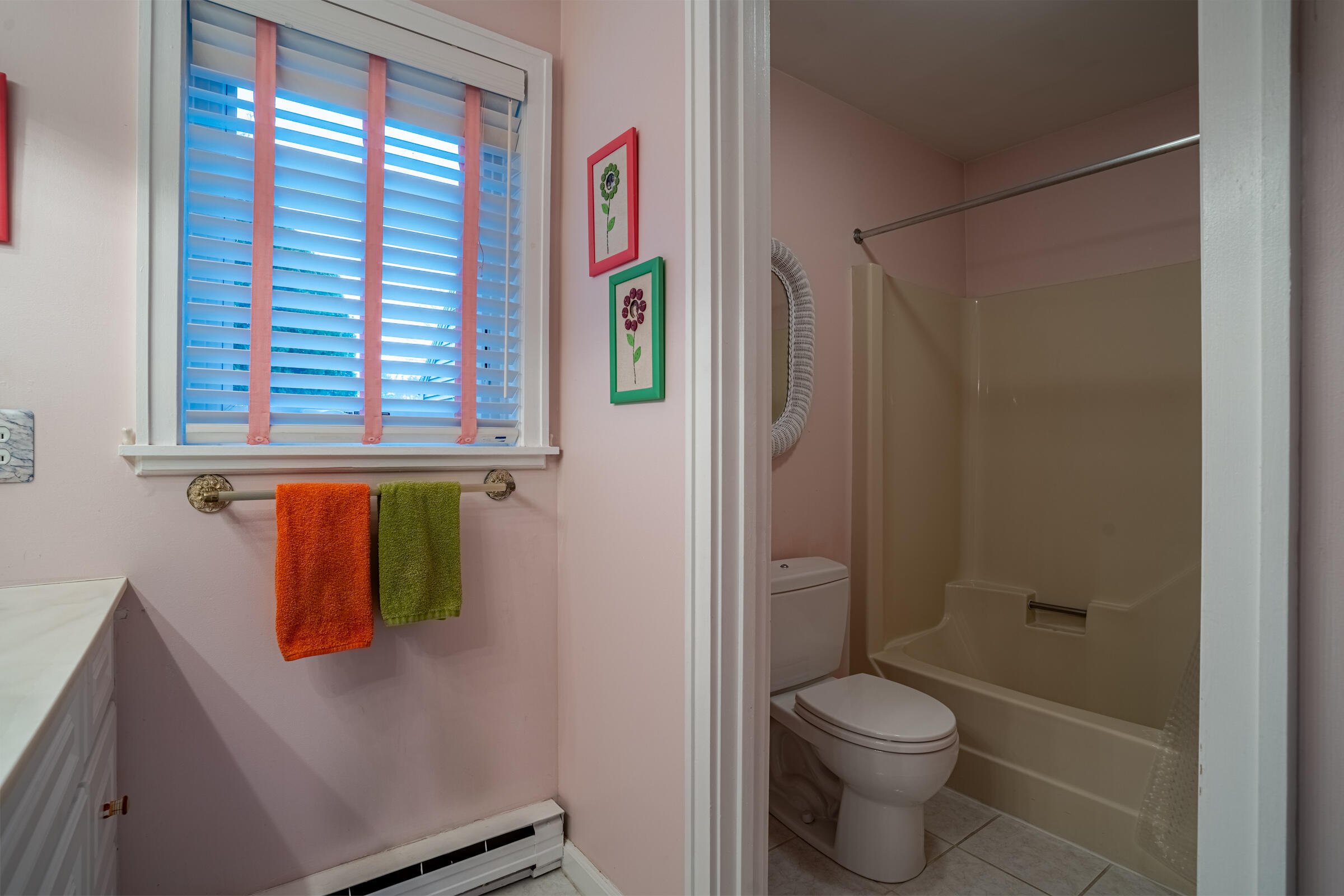 241 Sea Road, 11