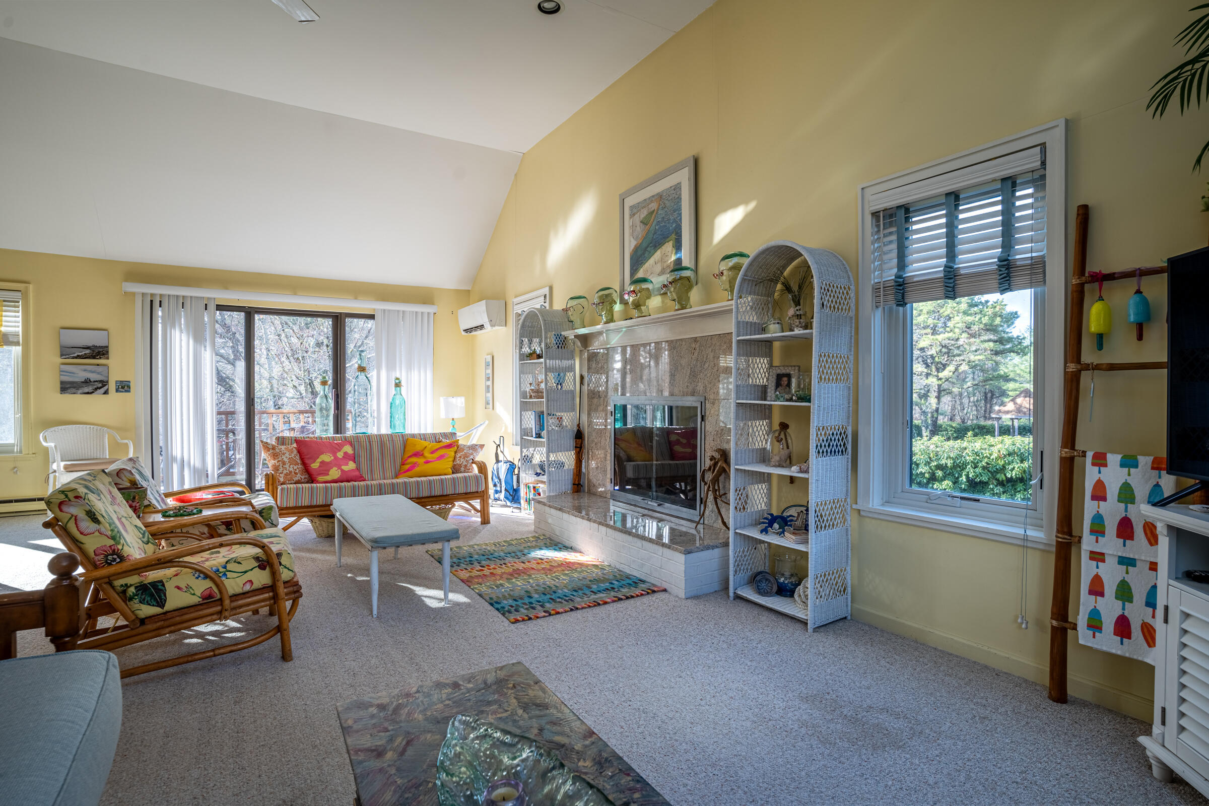 241 Sea Road, 11