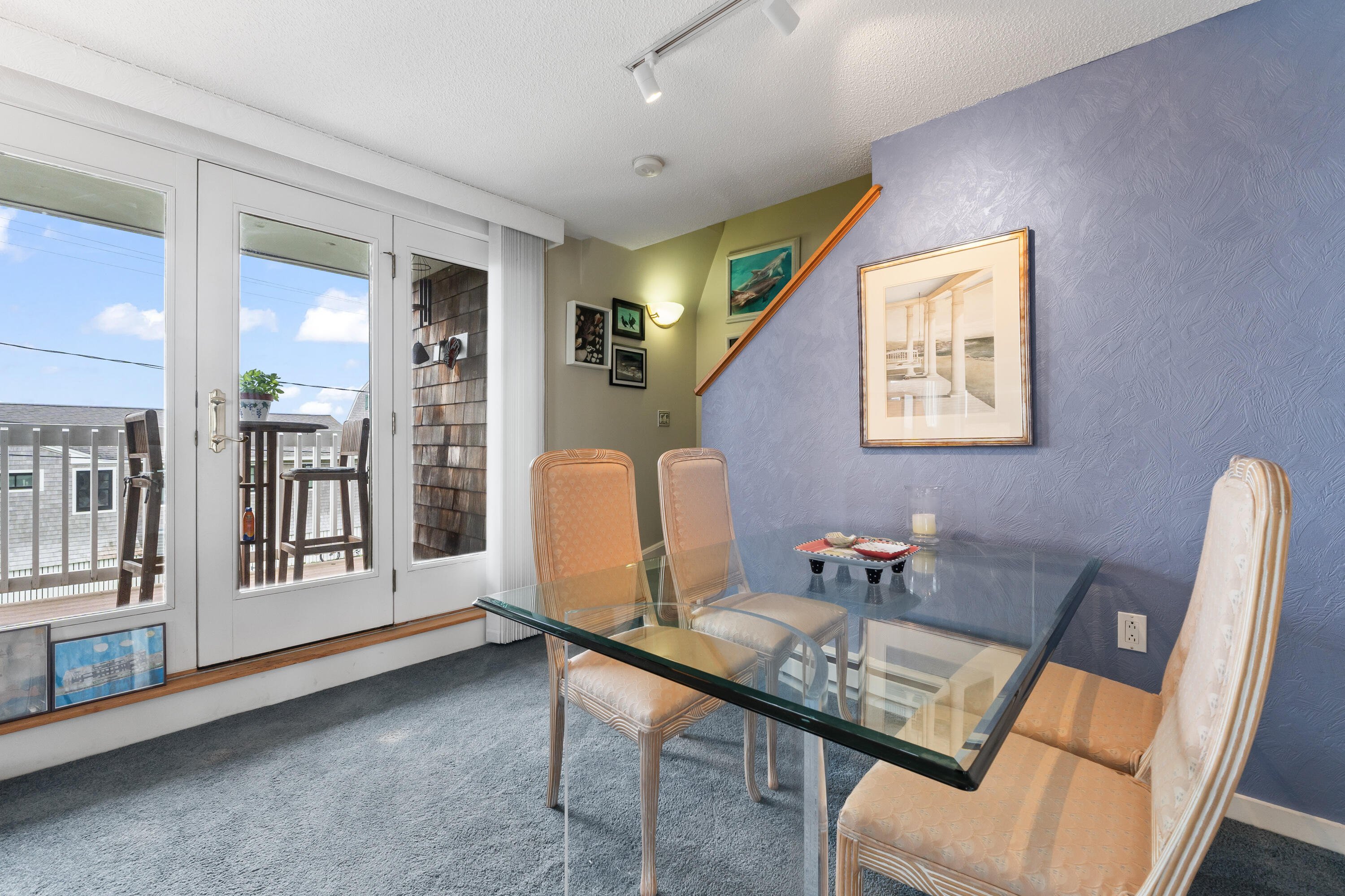 143 Beach Avenue, 202