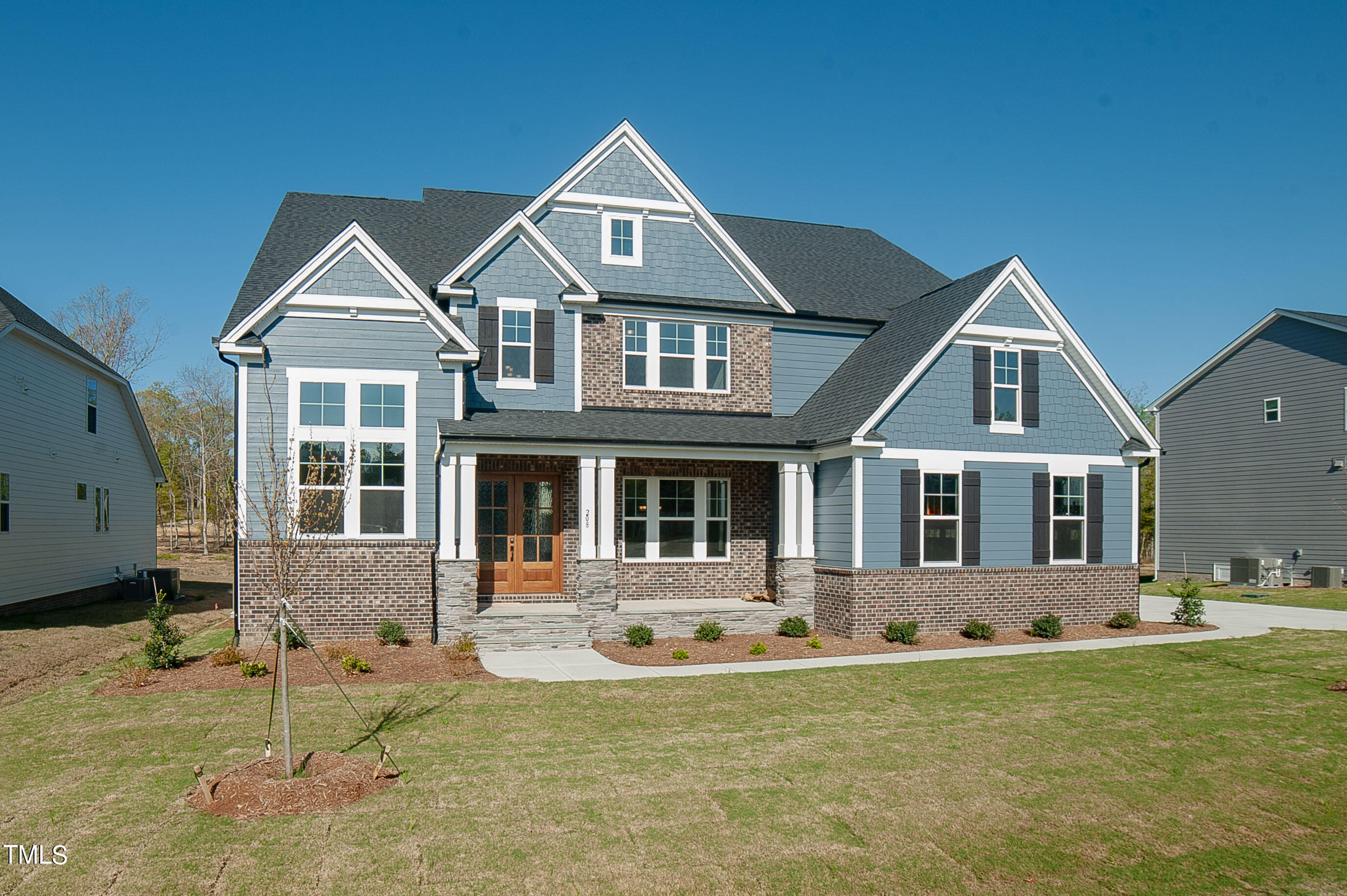 208 Streamside Drive