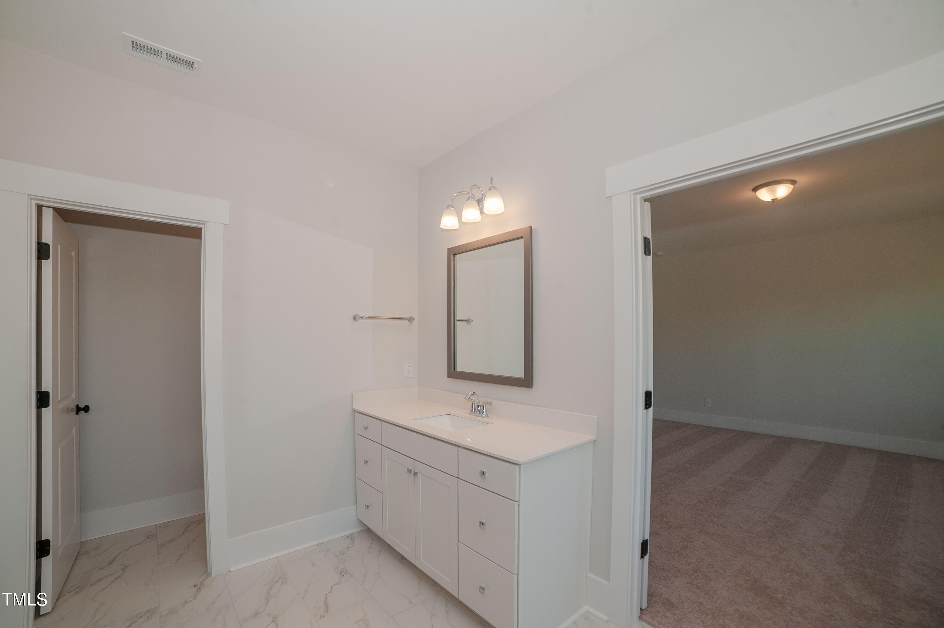 208 Streamside Drive
