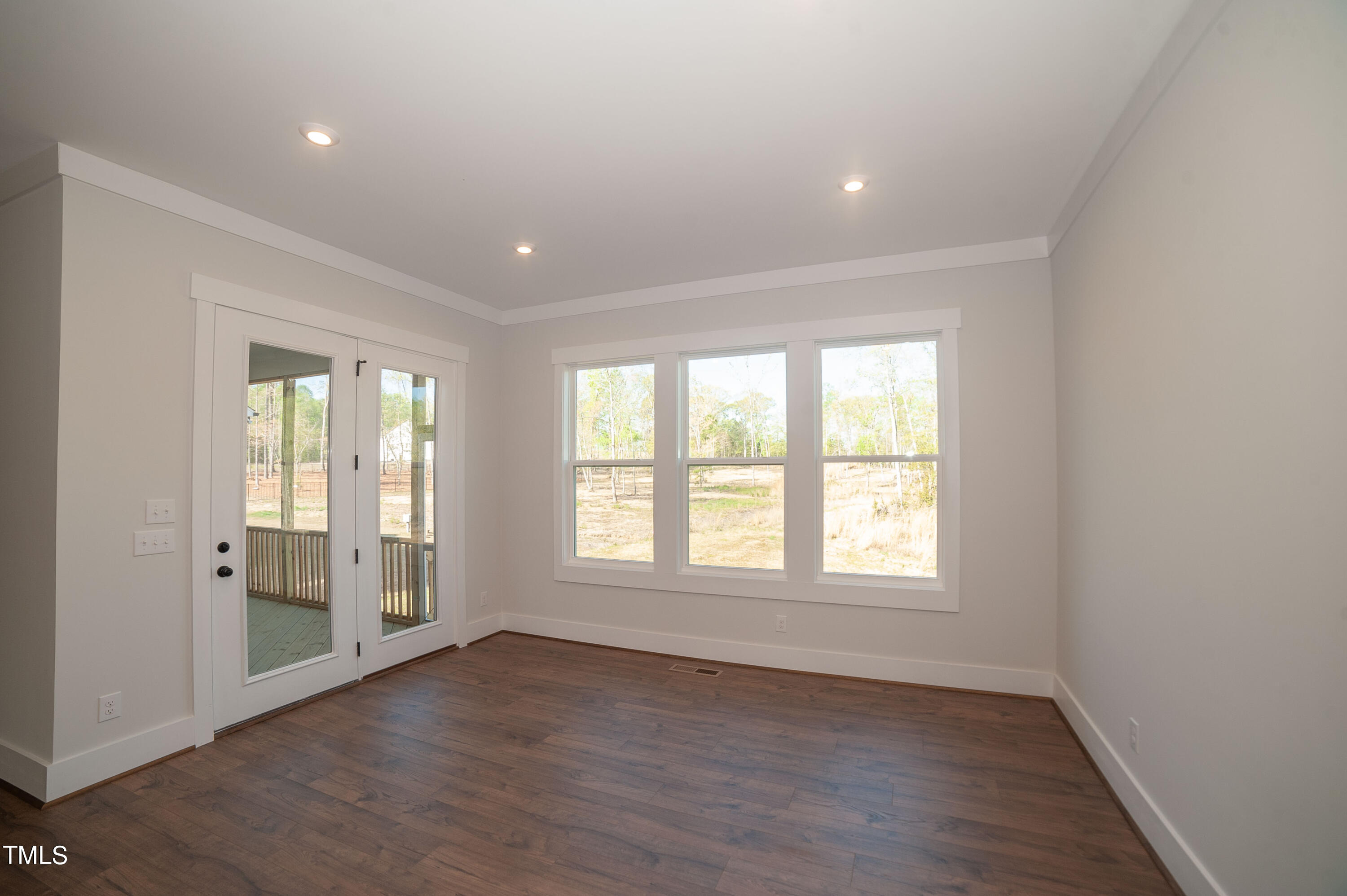 208 Streamside Drive