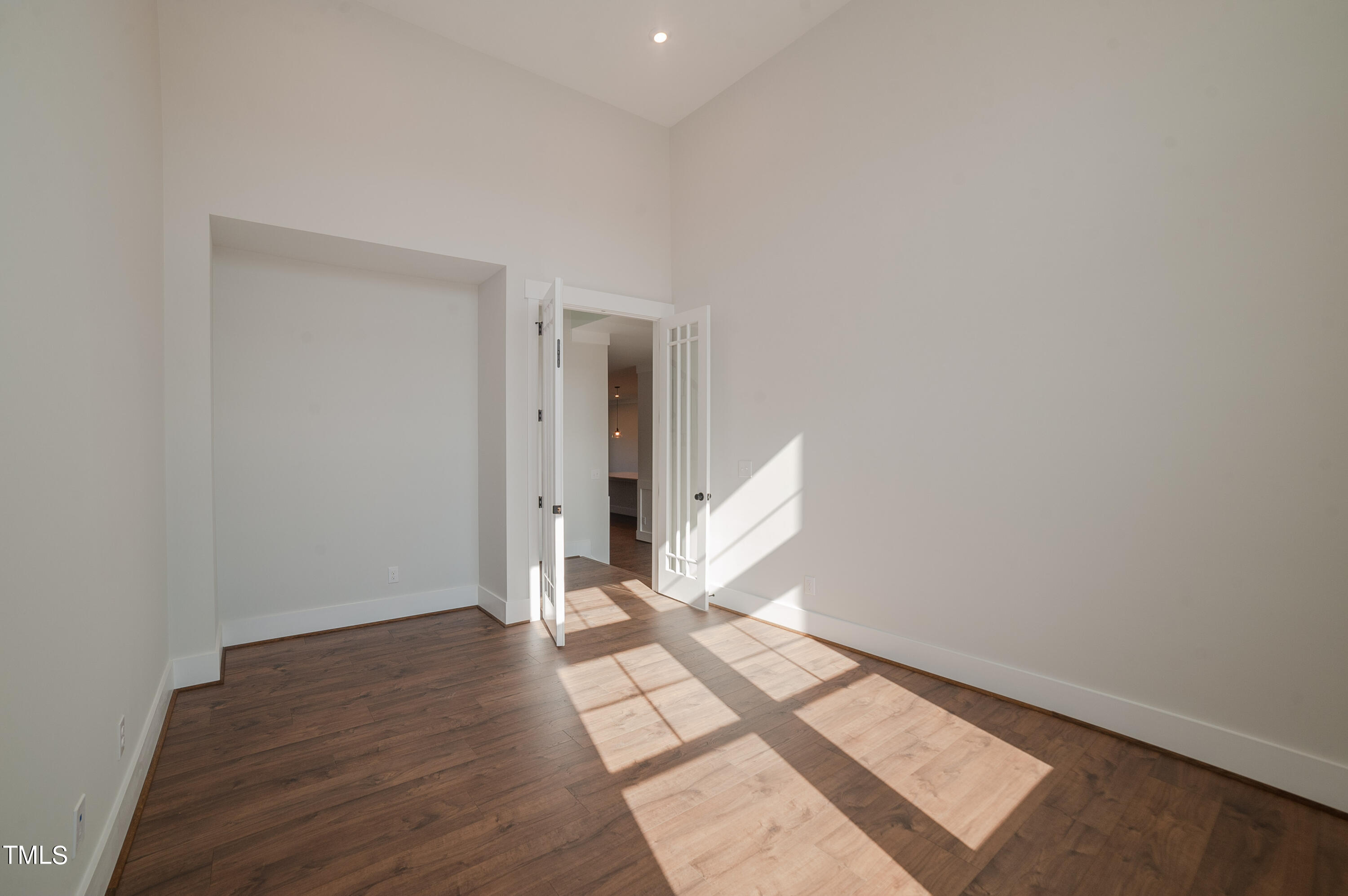 208 Streamside Drive
