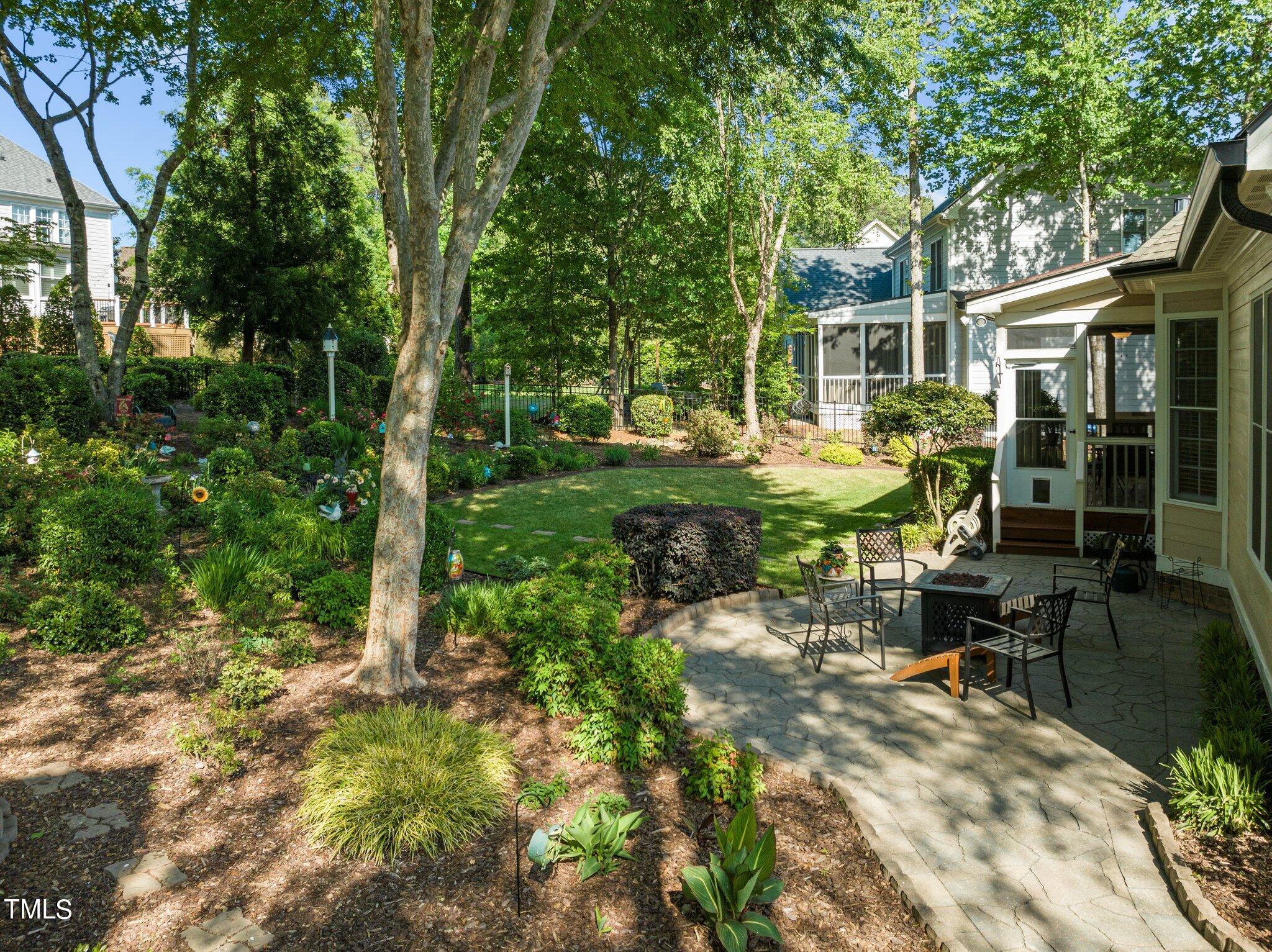 7321 Capulin Crest Drive