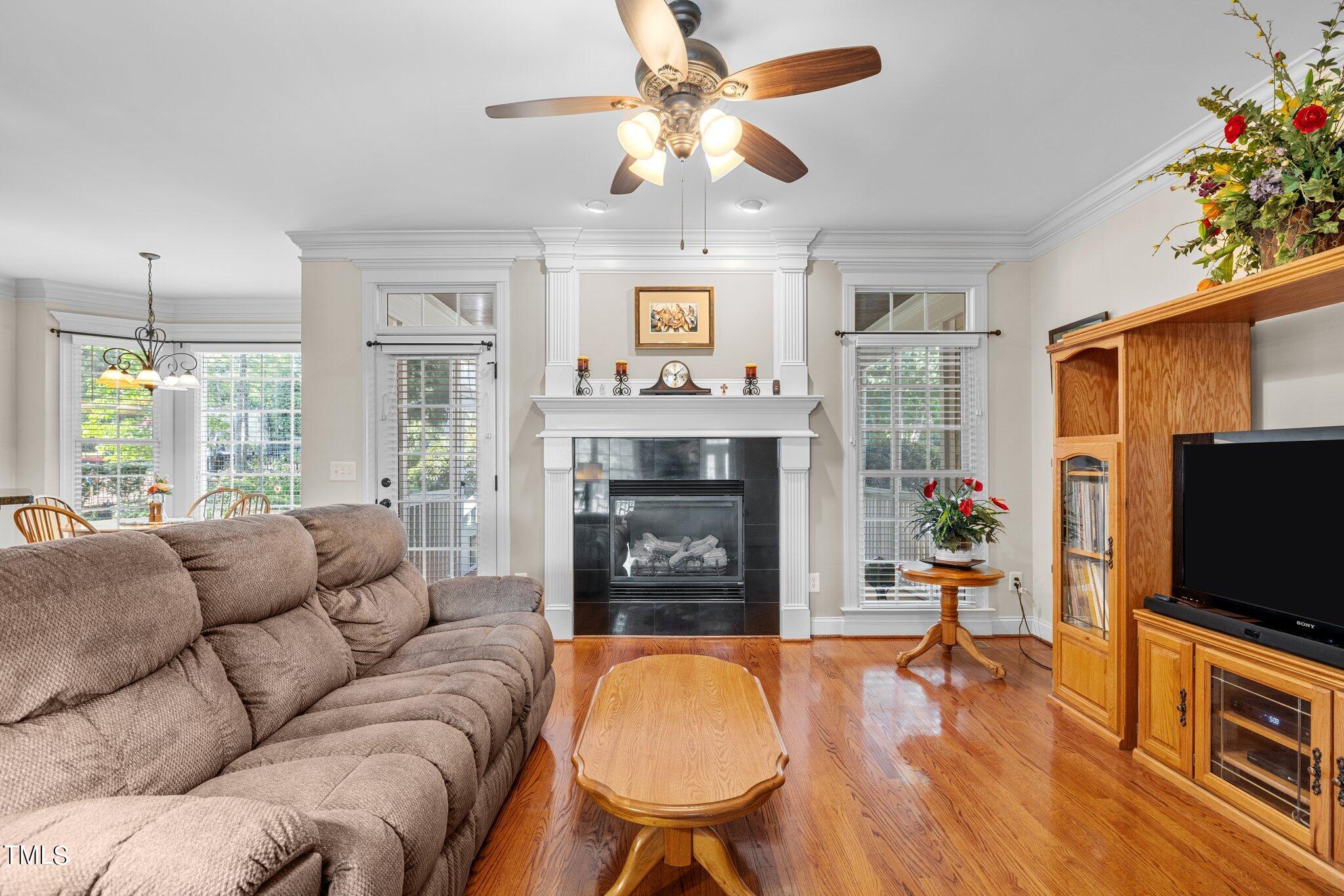 7321 Capulin Crest Drive