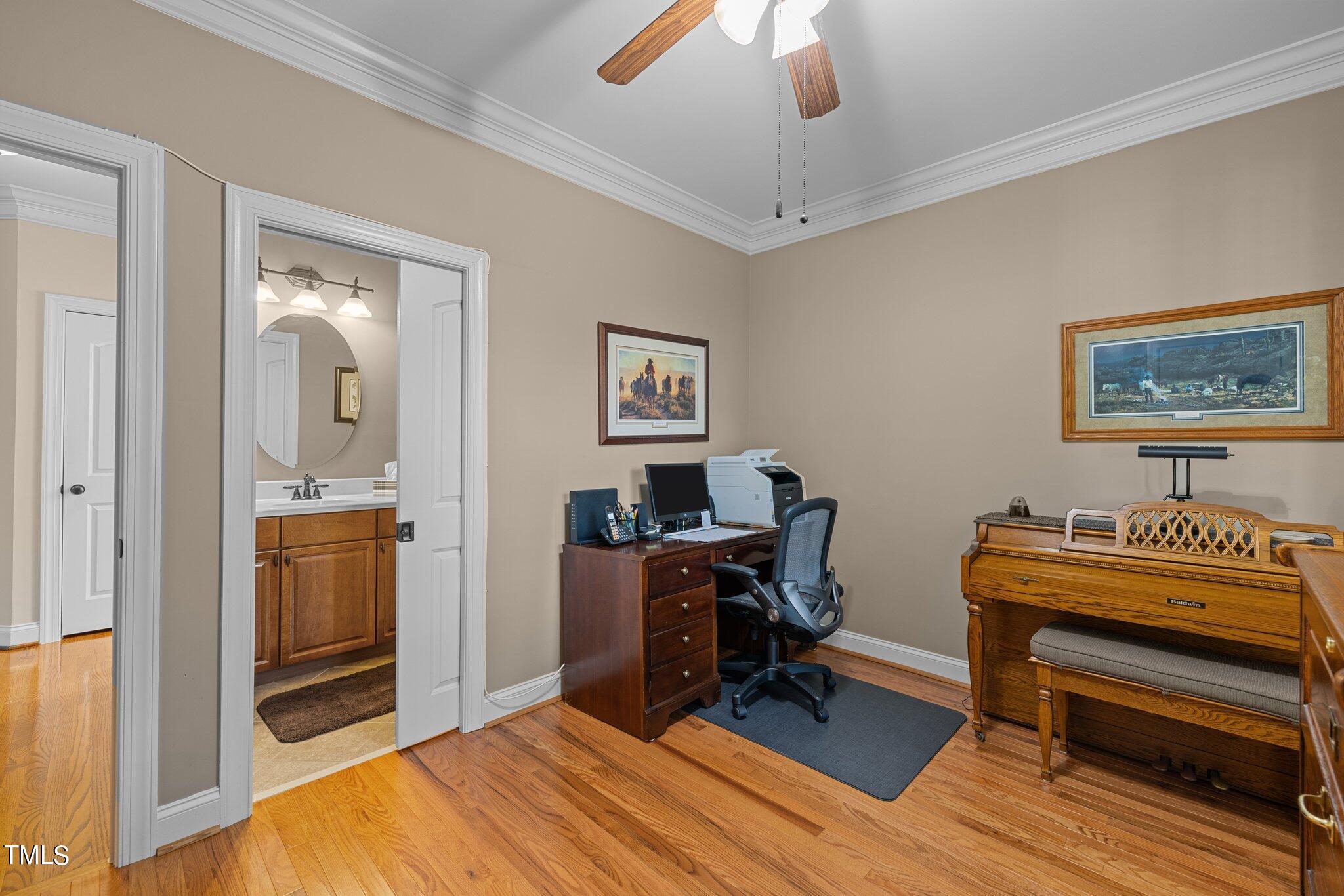 7321 Capulin Crest Drive