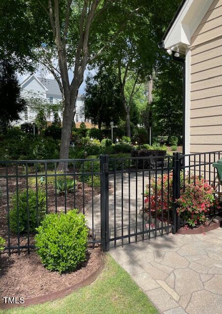 7321 Capulin Crest Drive